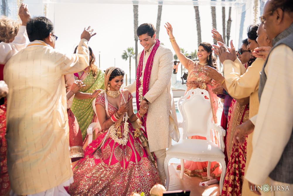 20-the-waterfront-beach-resort-huntington-beach-indian-wedding-photography