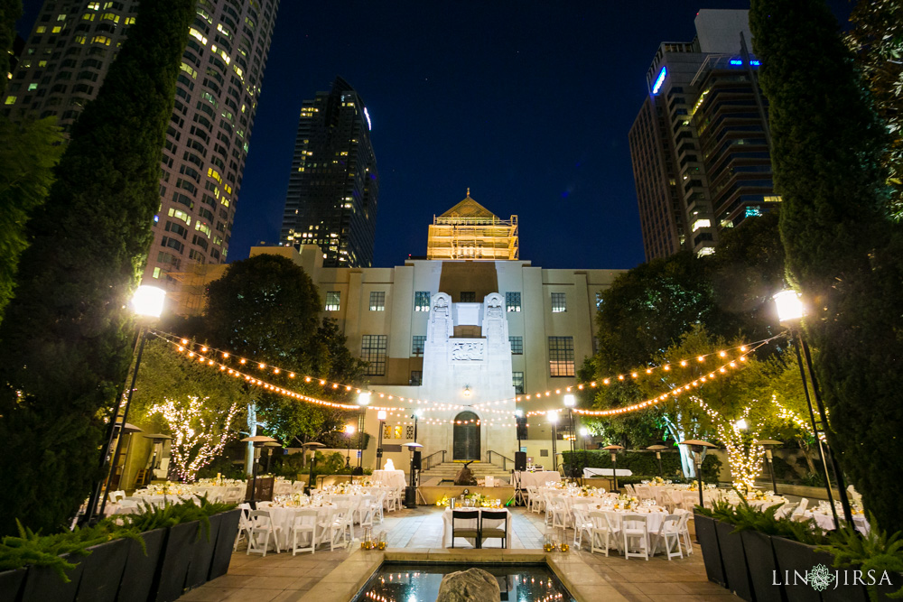 21-cafe-pinot-downtown-los-angeles-wedding-photography