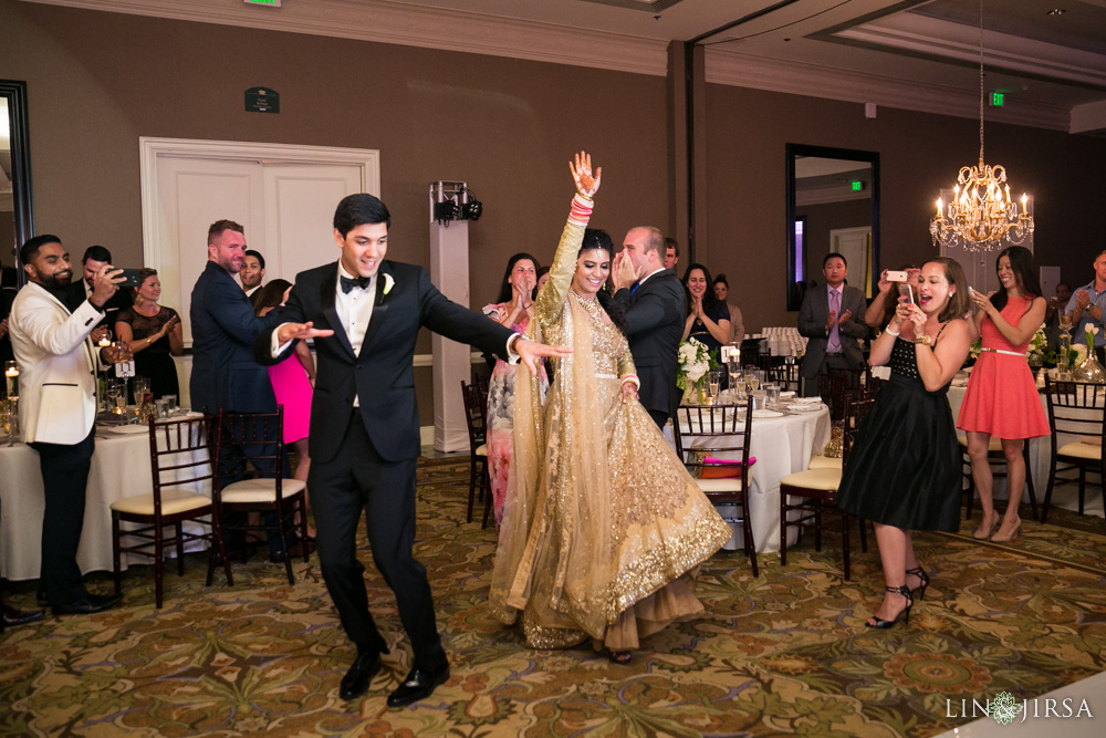 29-the-waterfront-beach-resort-huntington-beach-indian-wedding-photography