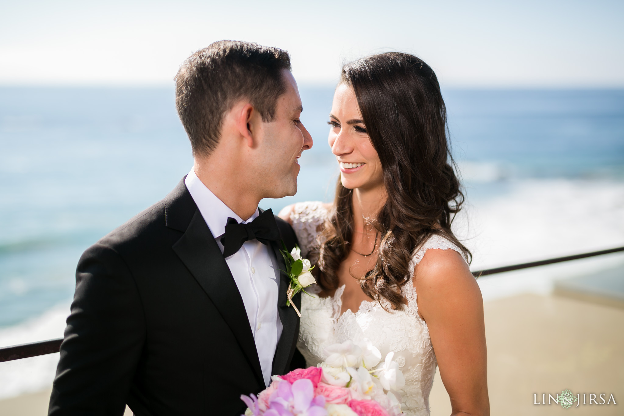 14-surf-and-sand-resort-jewish-wedding-photography