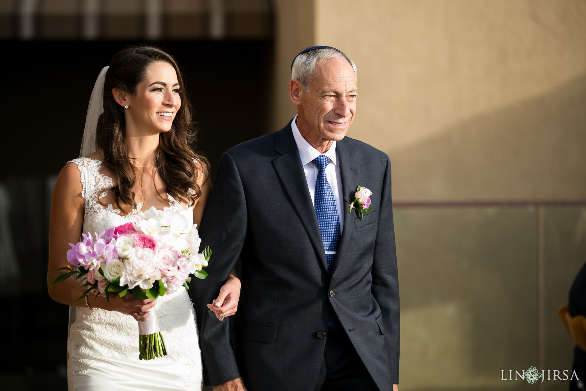 20-surf-and-sand-resort-jewish-wedding-photography