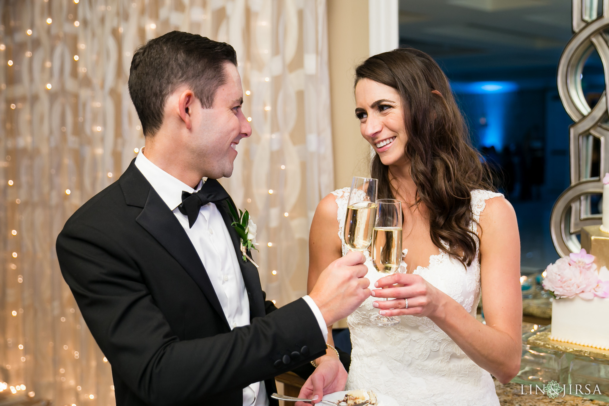 37-surf-and-sand-resort-jewish-wedding-photography