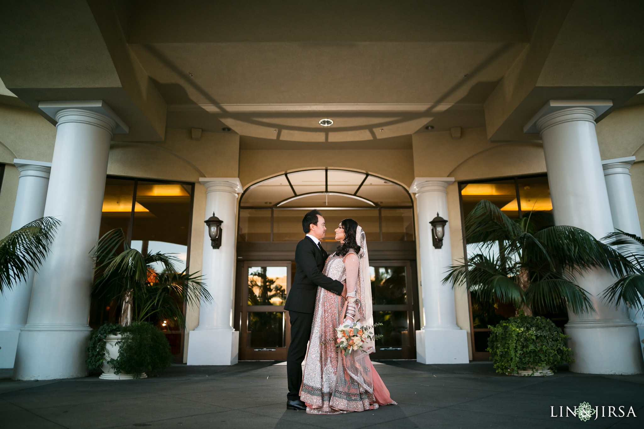 10-doubletree-anaheim-indian-fusion-wedding-reception-photography