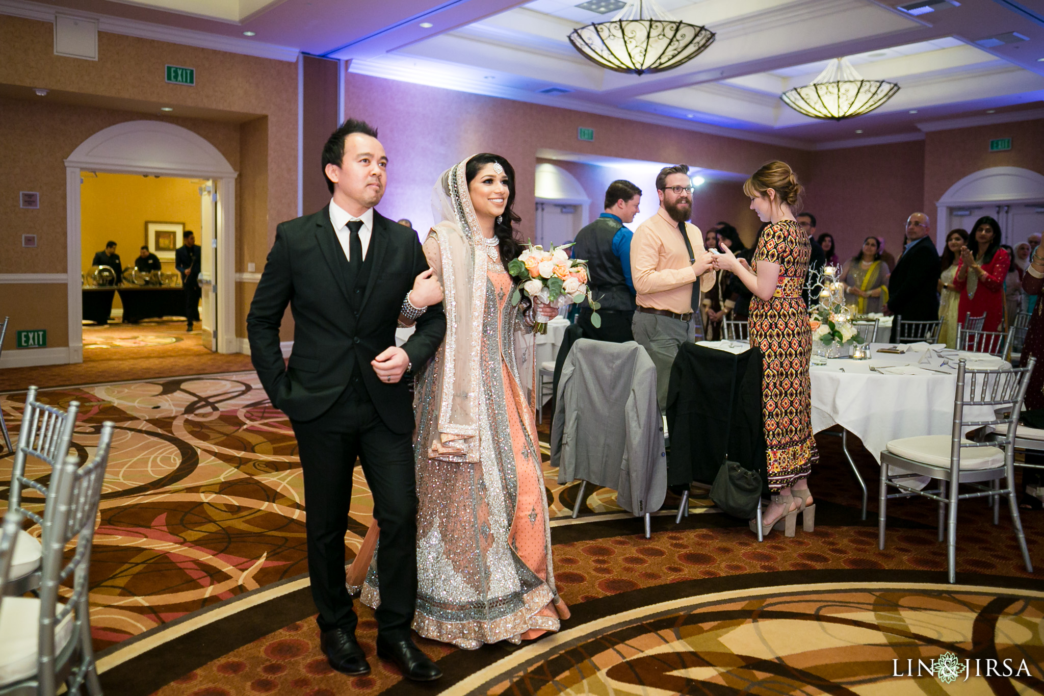 15-doubletree-anaheim-indian-fusion-wedding-reception-photography