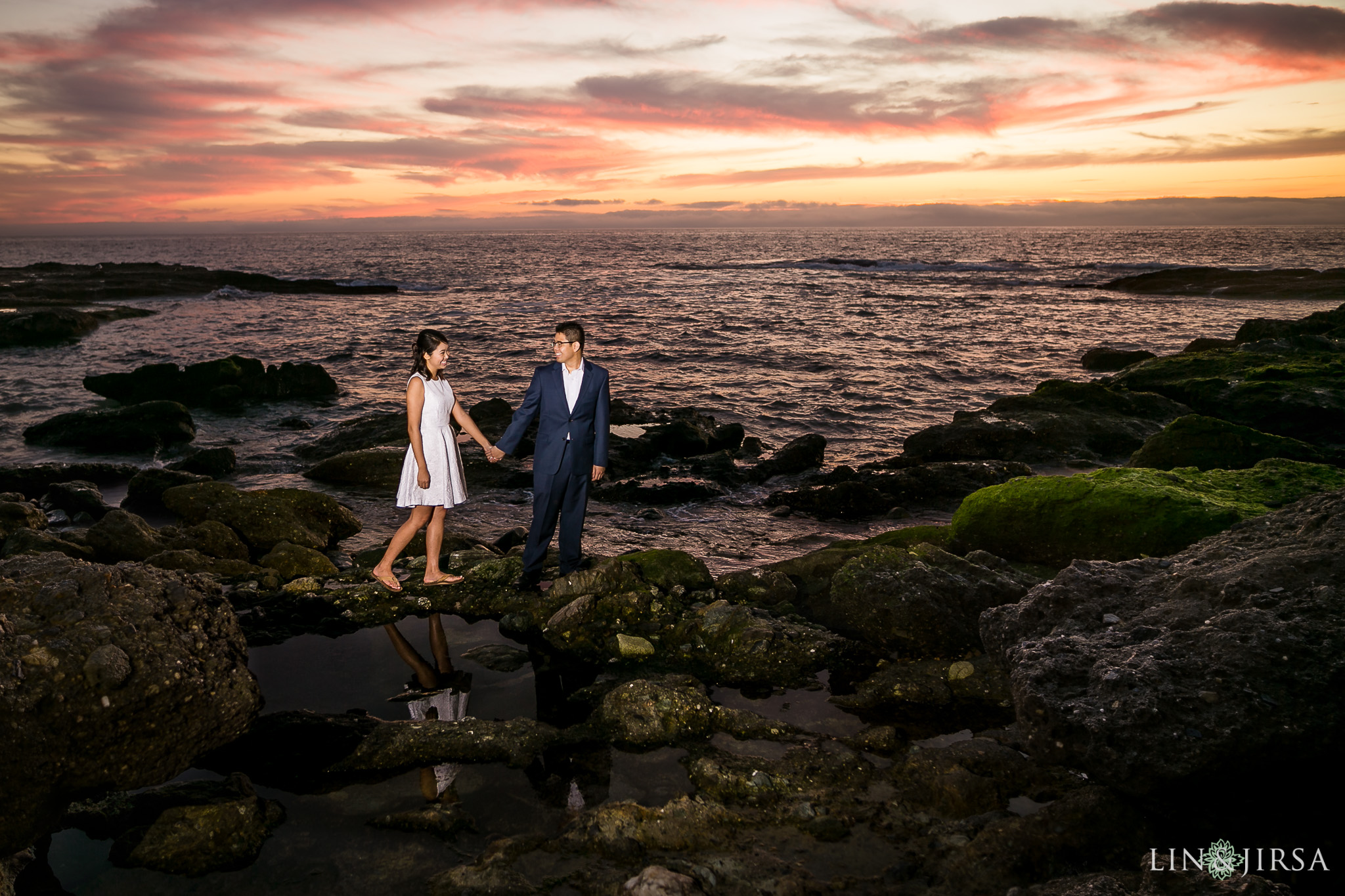 16-laguna-beach-engagement-photography