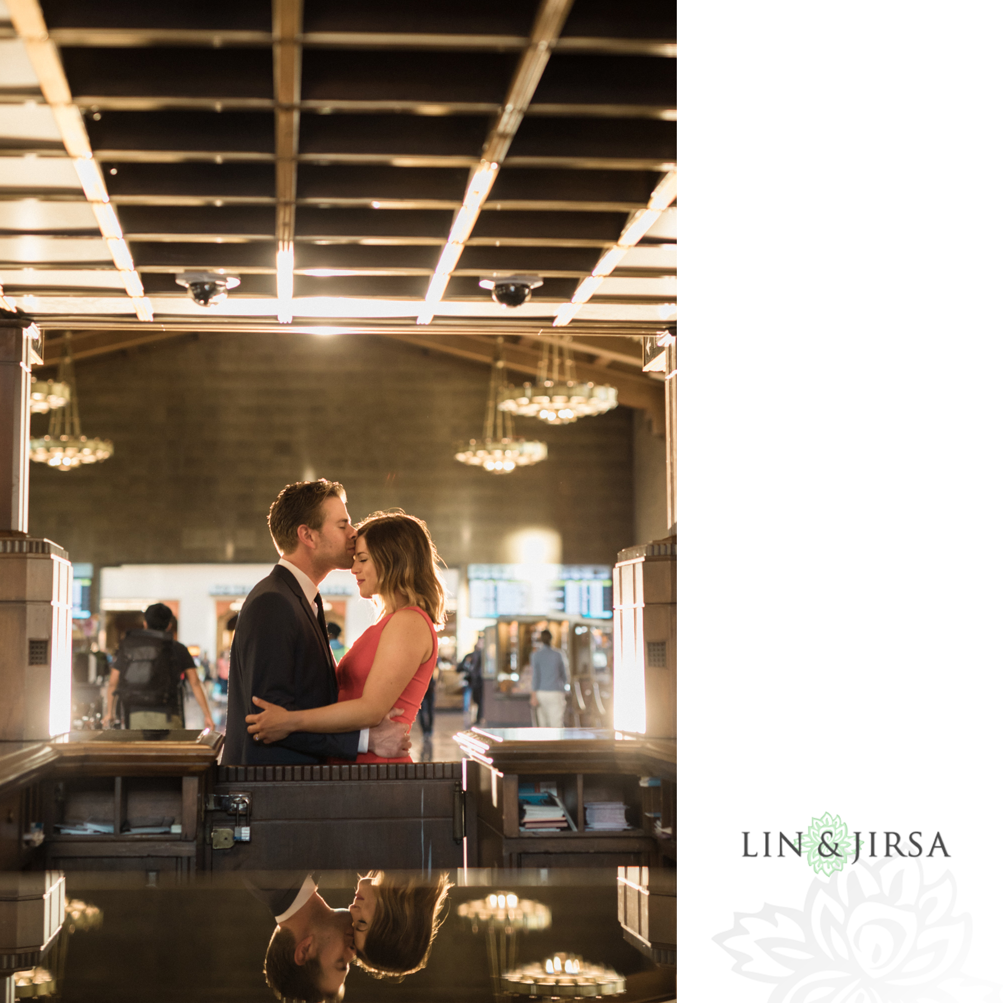 05-union-station-downtown-los-angeles-engagement-photography