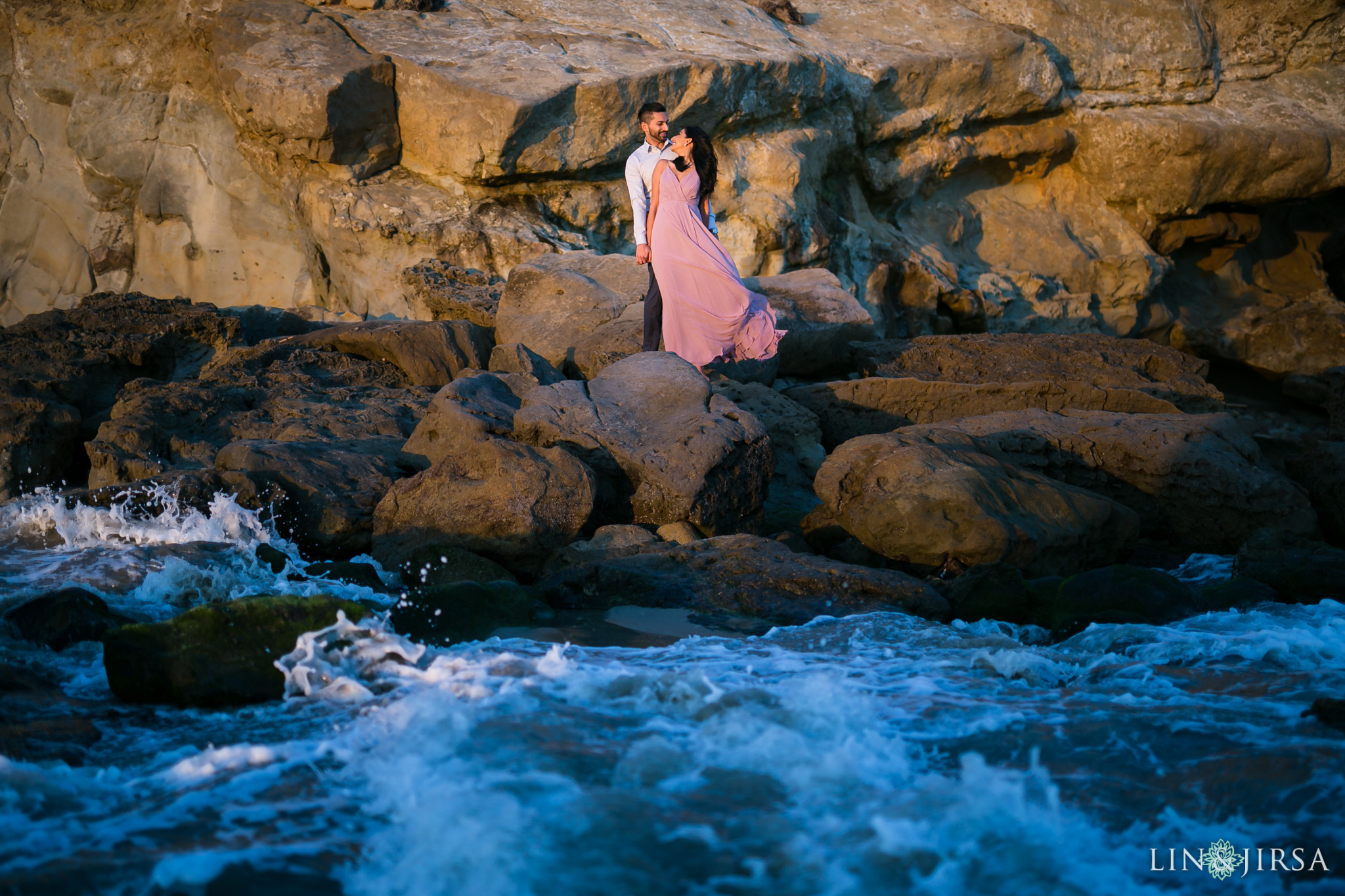 0066-SA-heisler-park-laguna-beach-engagement-photos