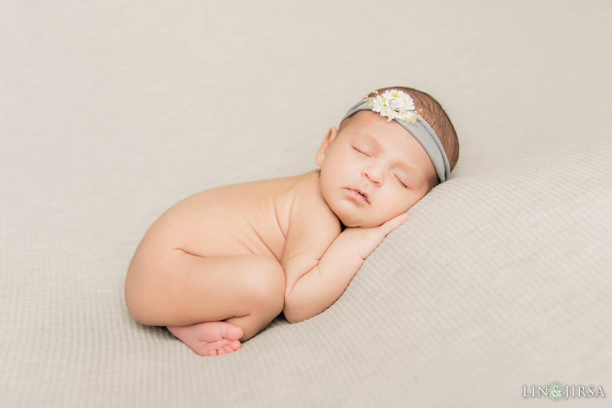 06-orange-county-studio-newborn-photography