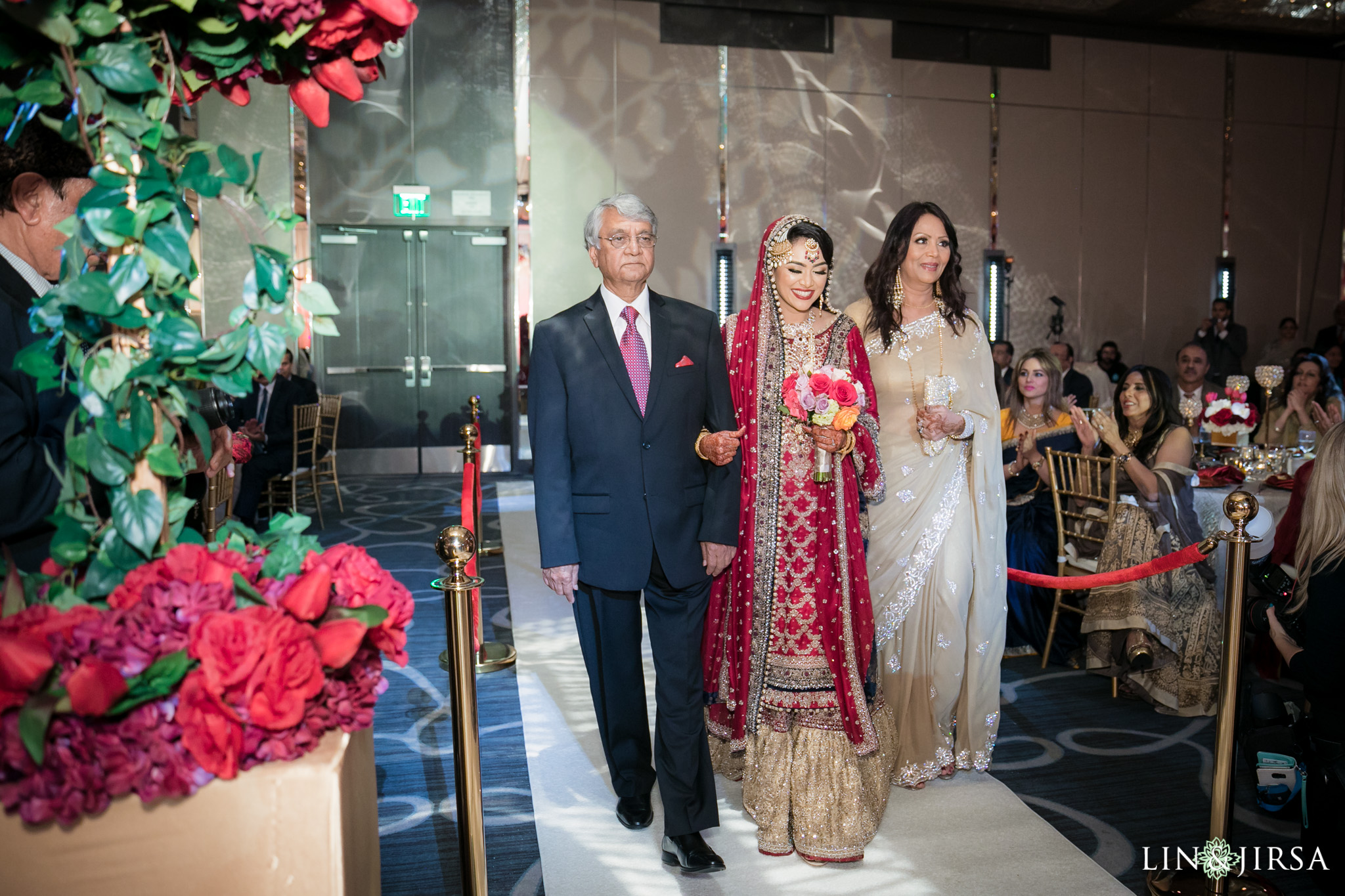 15-Hyatt-regency-long-beach-wedding-photography