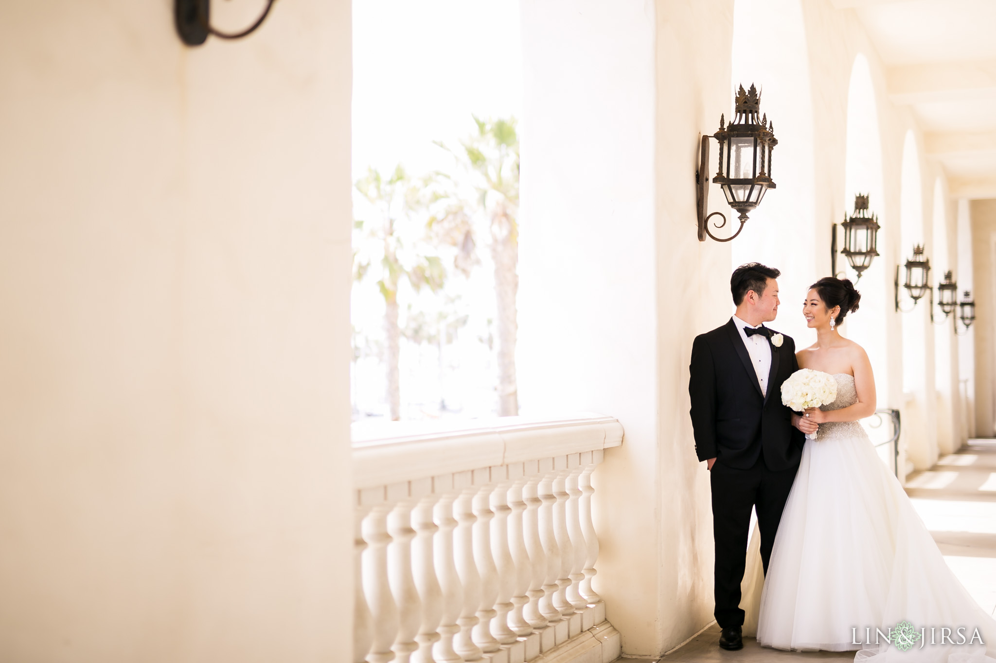 23-huntington-beach-hyatt-regency-korean-wedding-photography