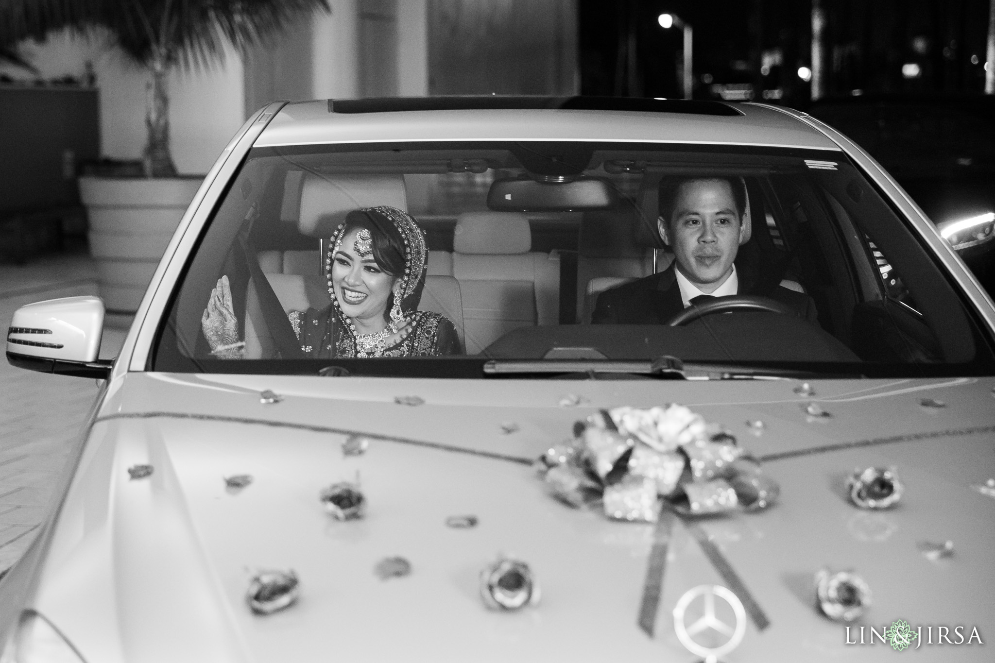 24-Hyatt-regency-long-beach-wedding-photography