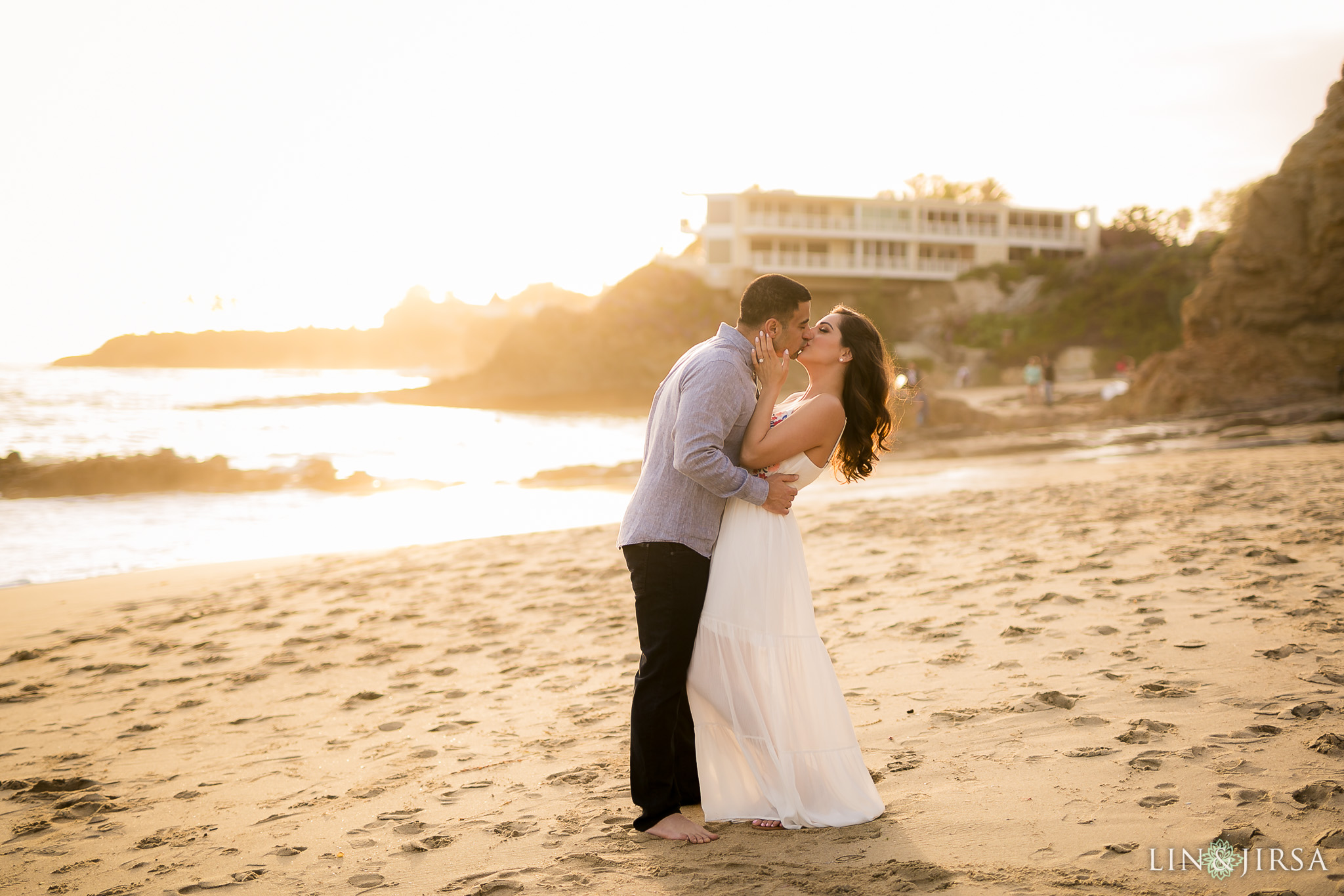 07-laguna-beach-orange-county-beach-engagement-photography