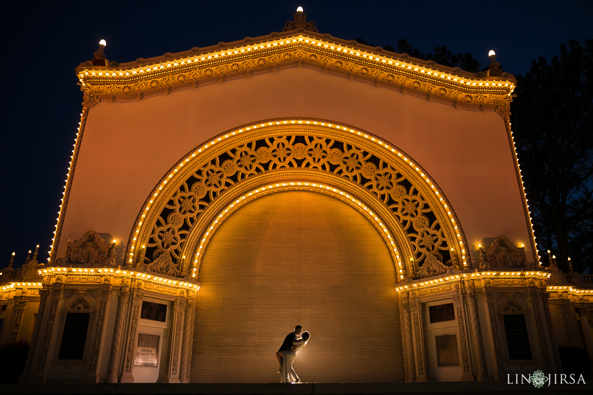 11-balboa-park-san-diego-engagement-photography