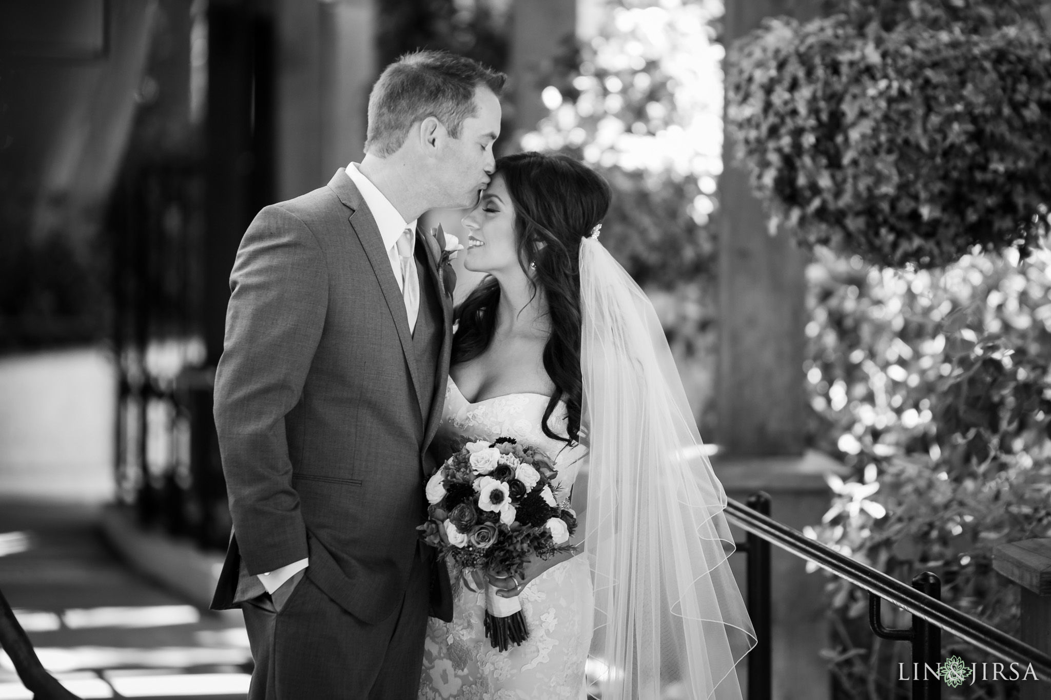 14-newport-beach-marriott-wedding-photography