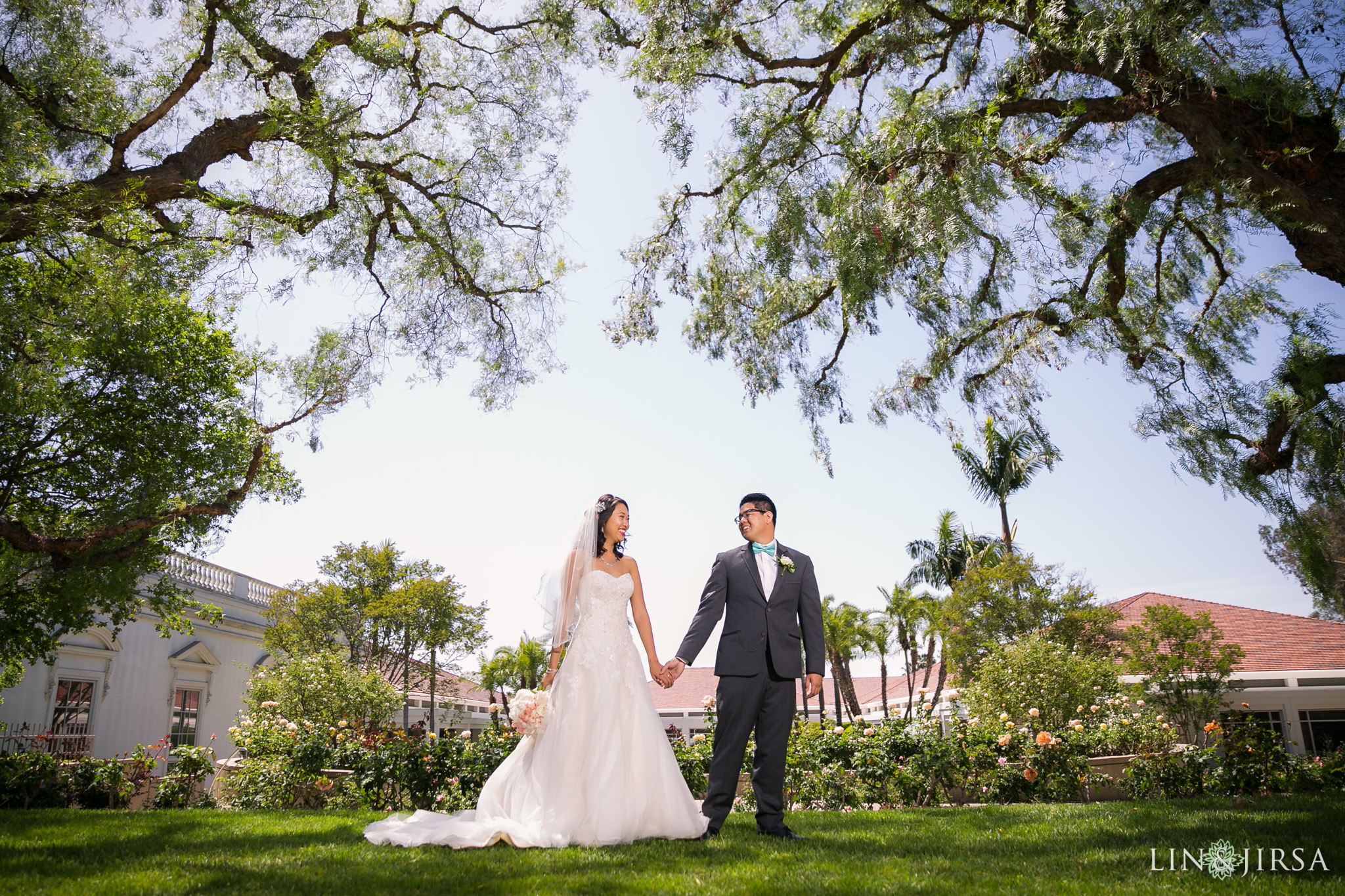 13-richard-nixon-libary-wedding-photography