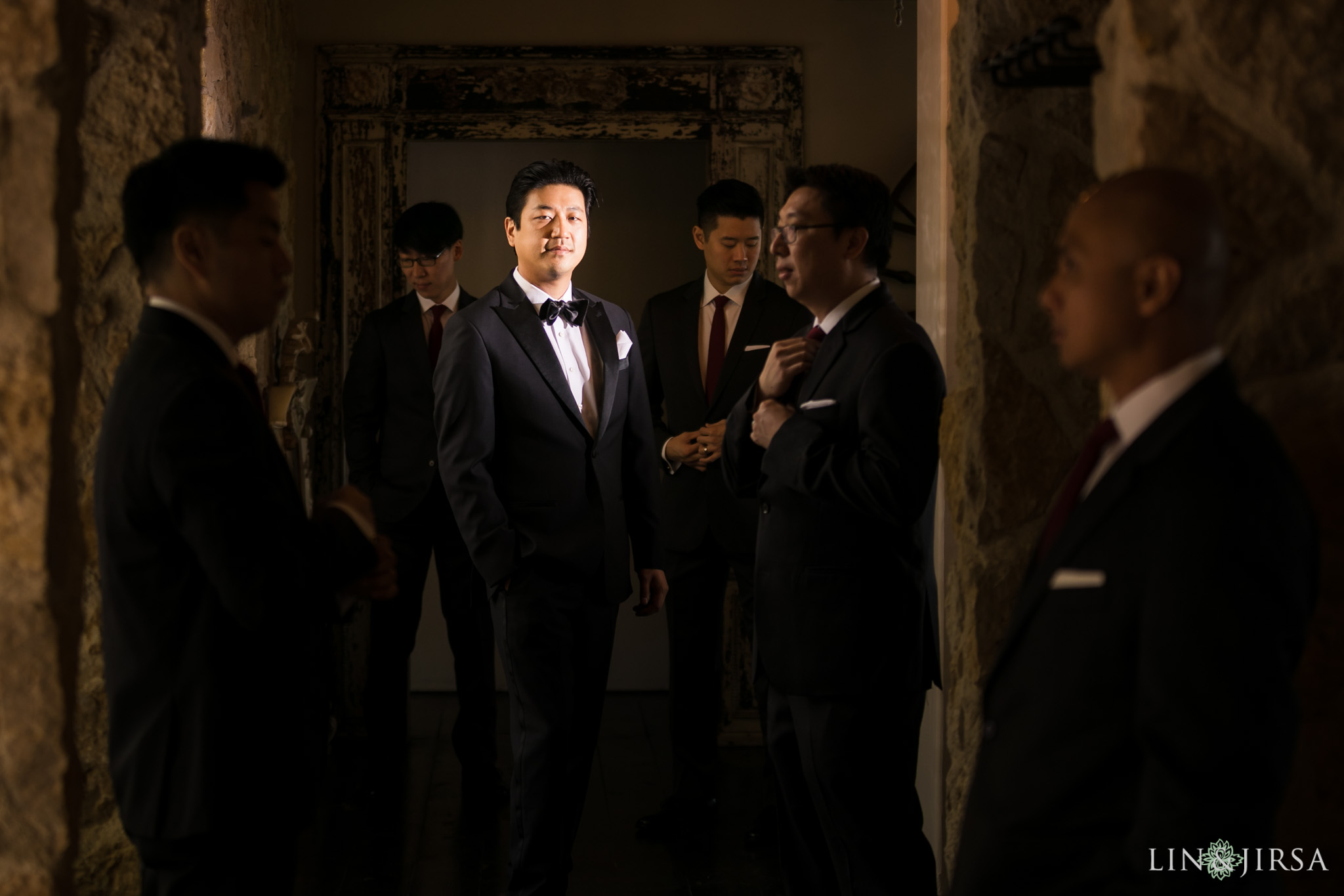 13 wayfarers chapel groomsmen wedding photography