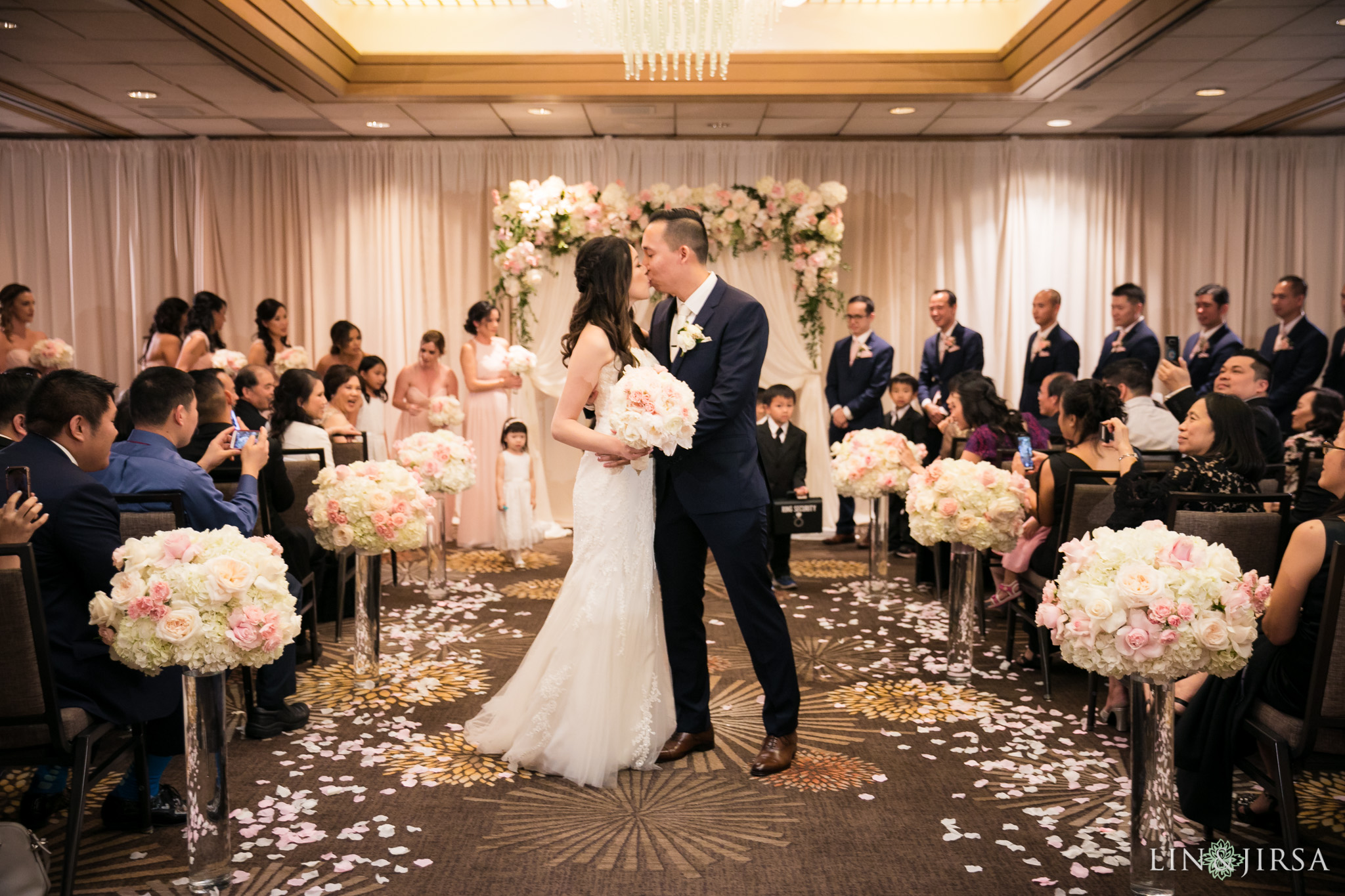 29 hilton costa mesa wedding ceremony photography