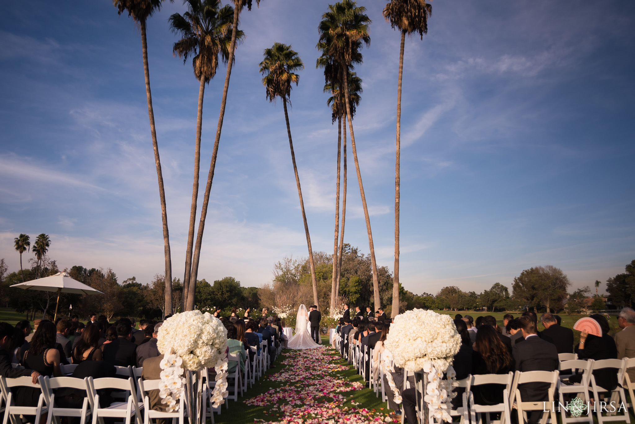 17 los coyotes country club wedding ceremony photography