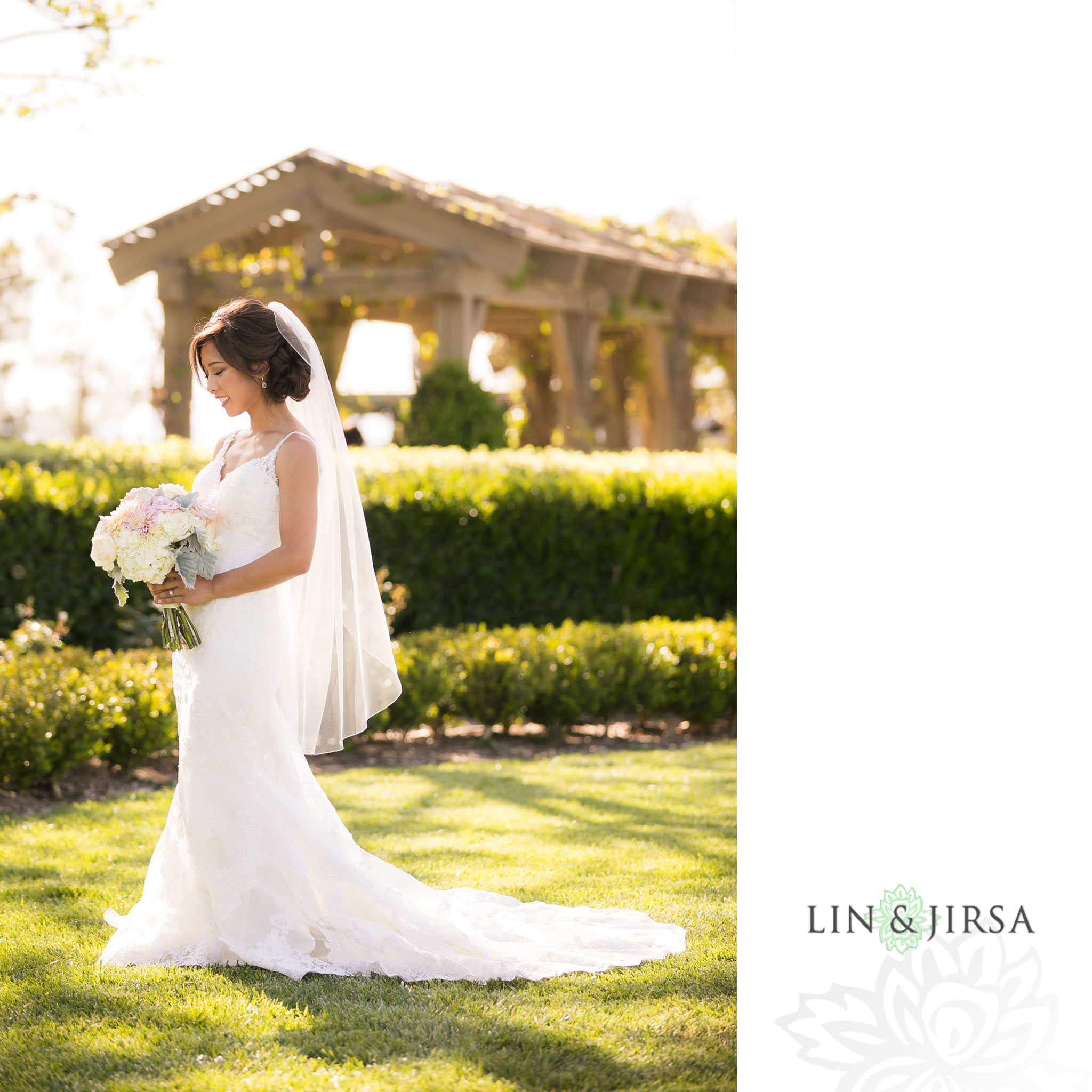 06 Ponte Winery Vineyard Garden Temecula Bride Wedding Photography