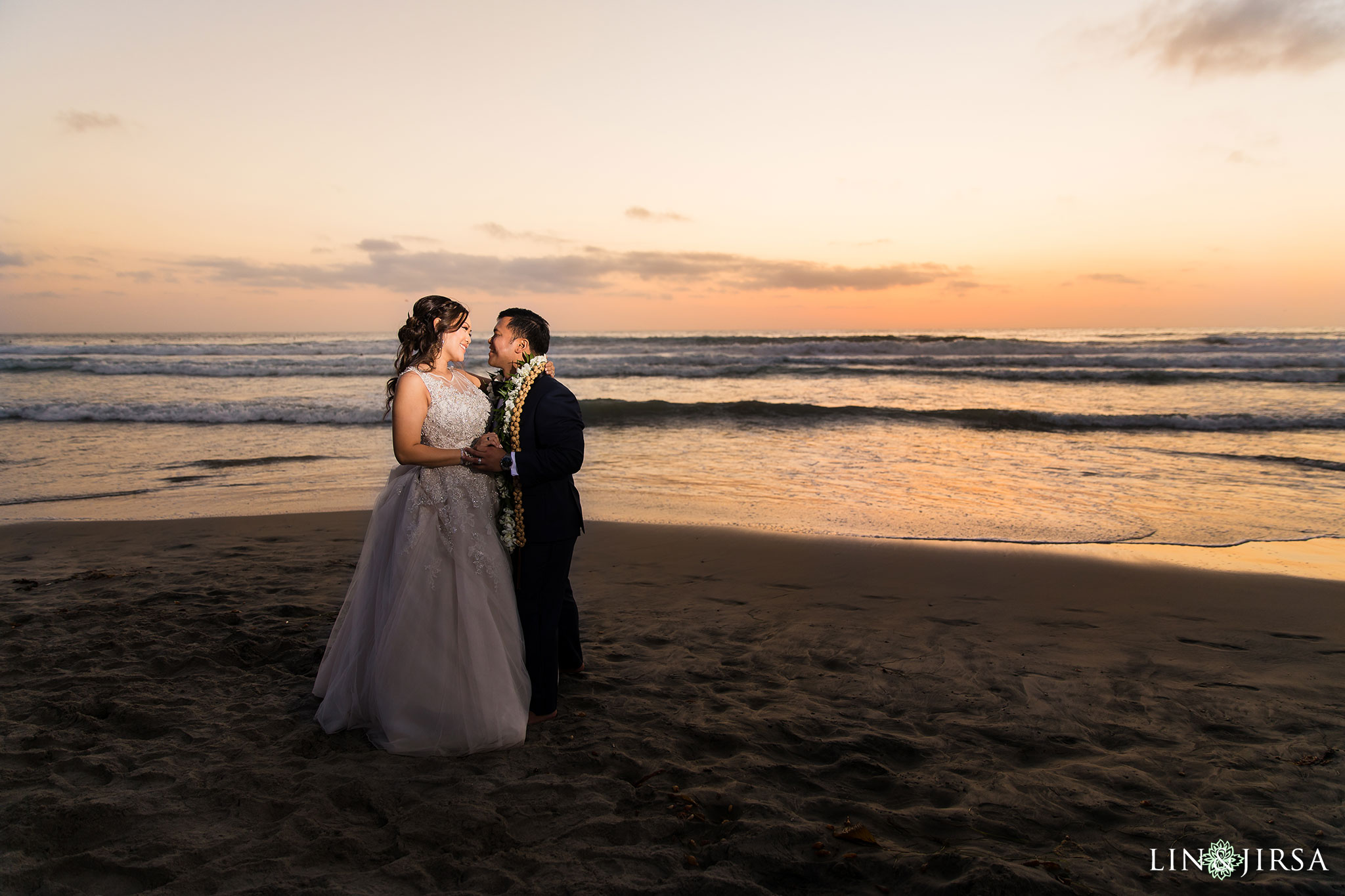 1 scripps seaside forum la jolla wedding reception photography