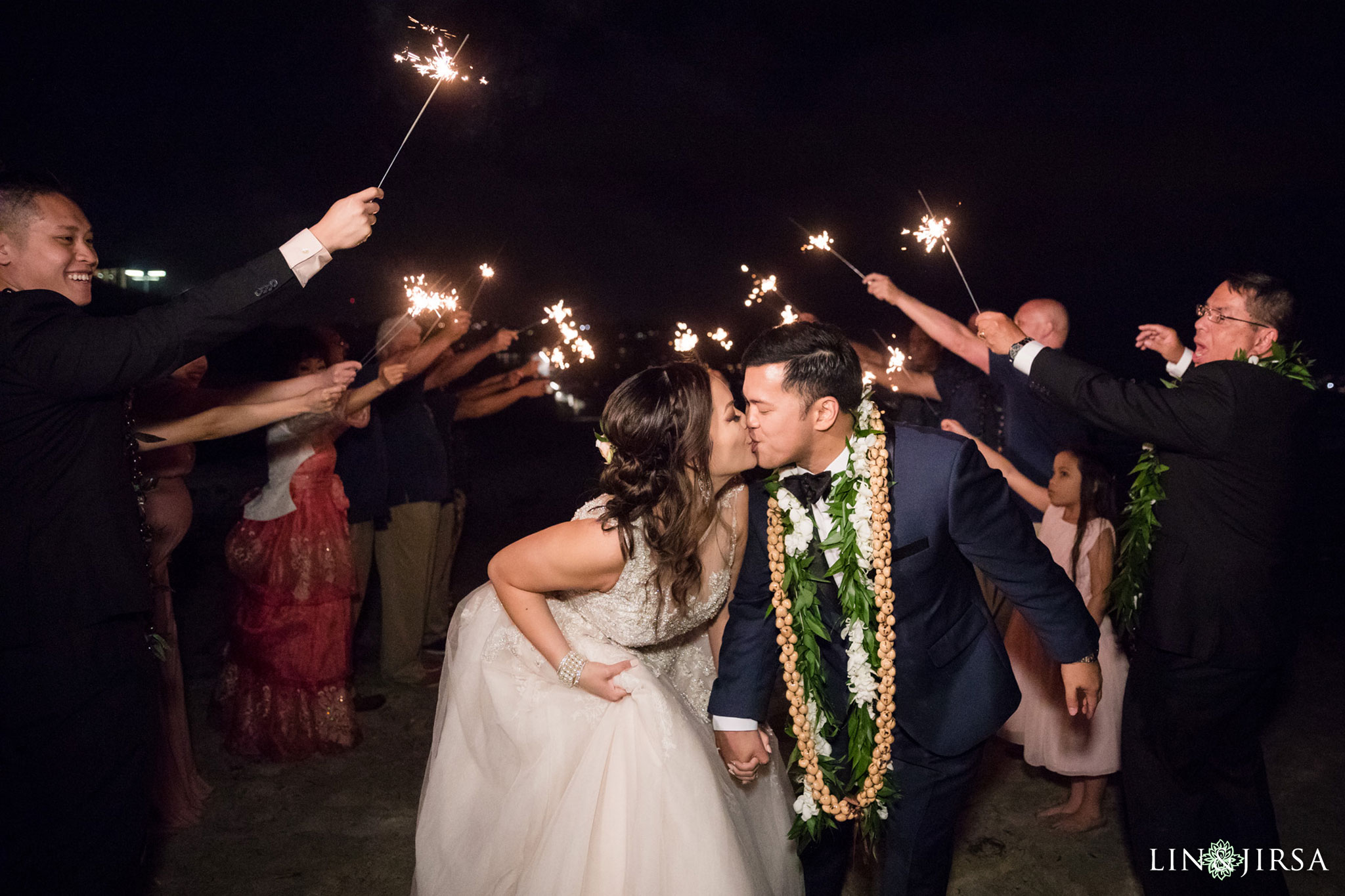 45 scripps seaside forum la jolla wedding reception photography