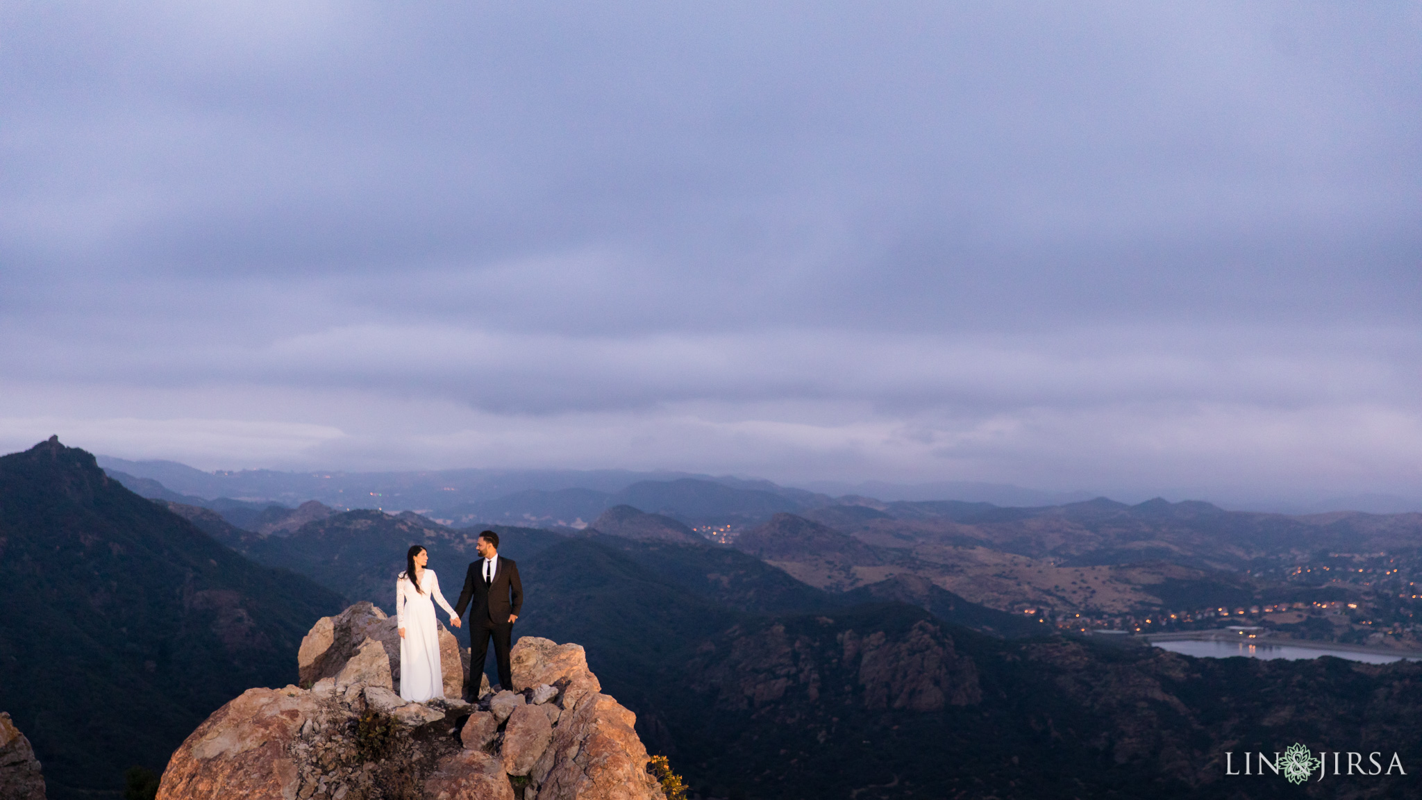 09 malibu rocky oaks indian engagement photography