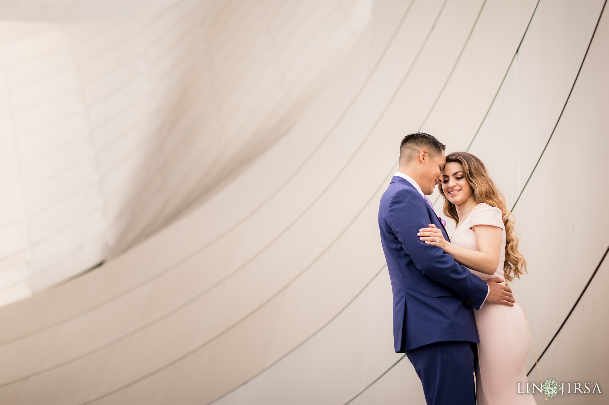 09 walt disney concert hall los angeels engagement photography