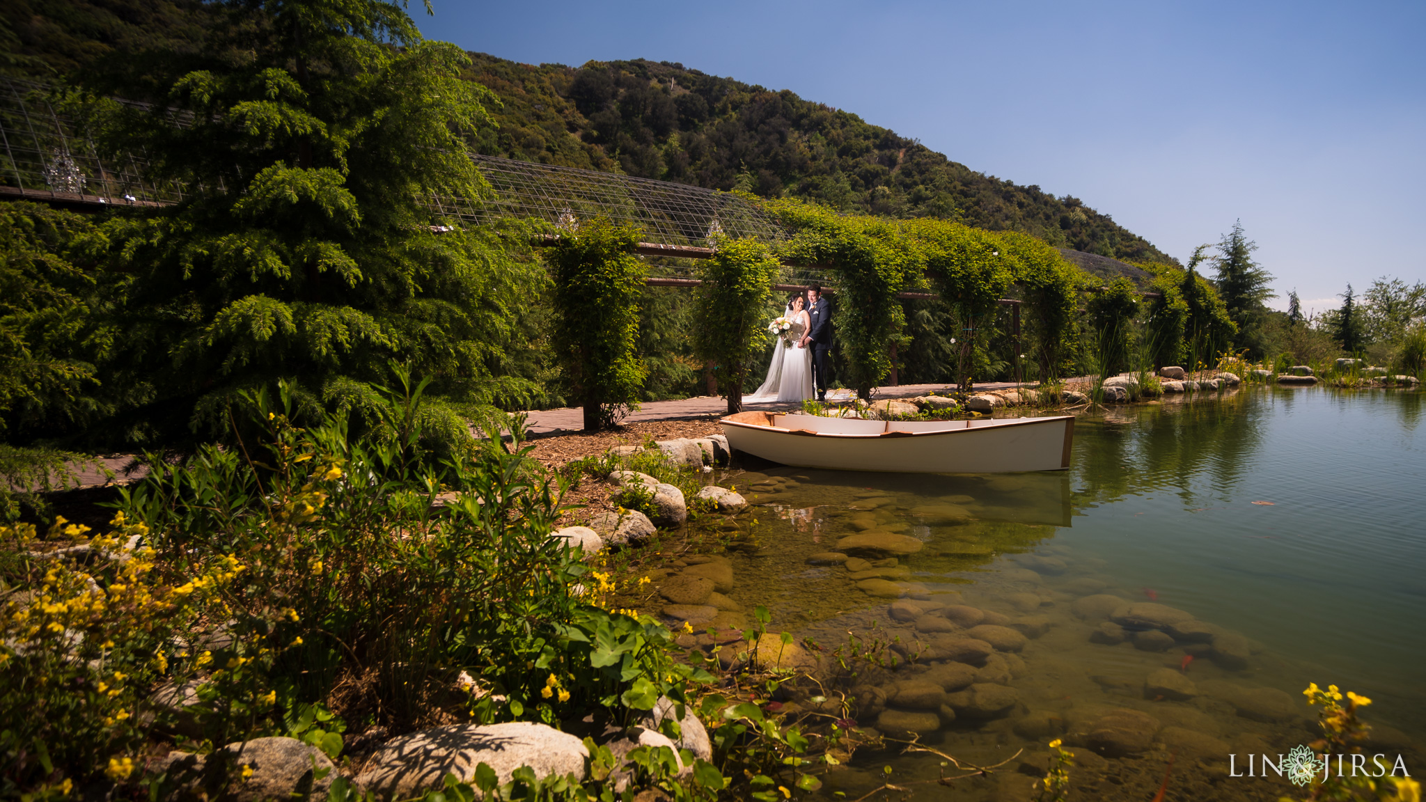 14 serendipity gardens oak glen wedding photography