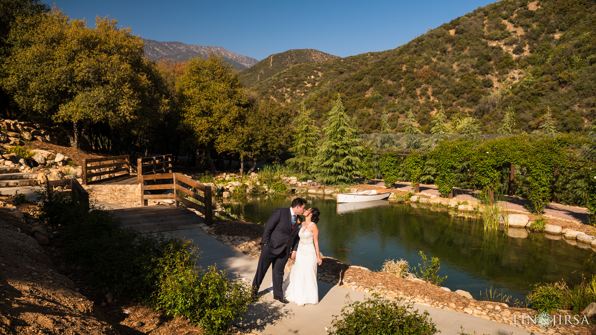 21 serendipity gardens oak glen wedding photography