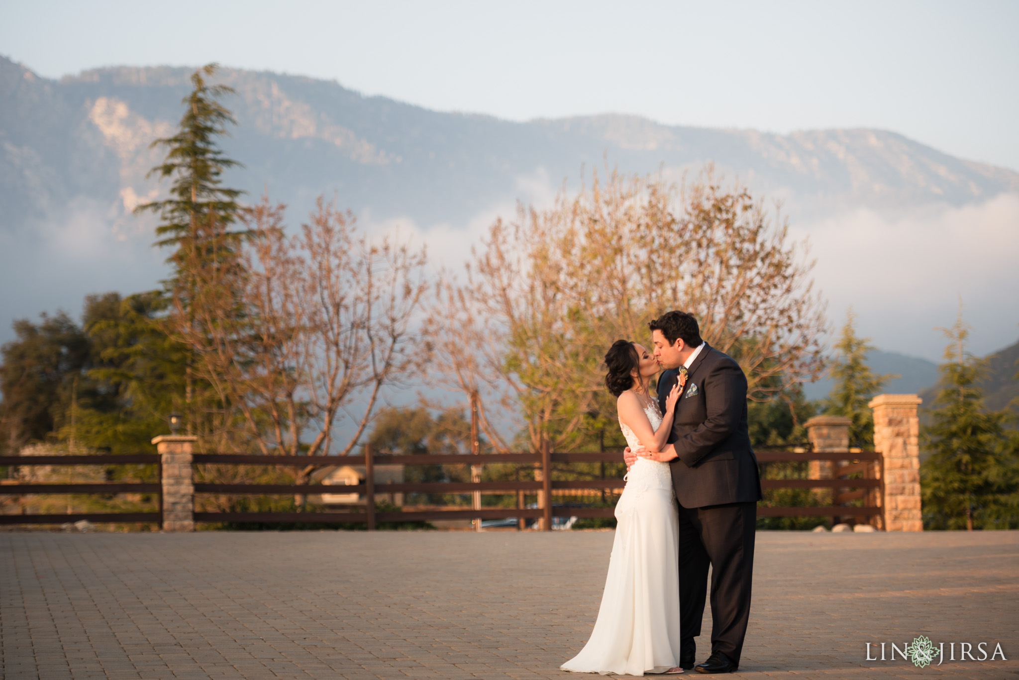 22 serendipity gardens oak glen wedding photography