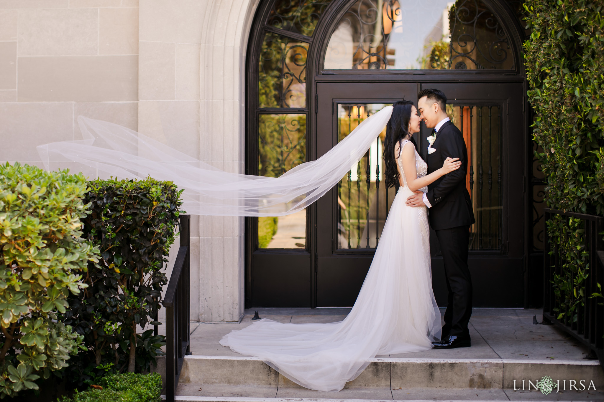 13 st vibiana cathedral los angeles wedding photography