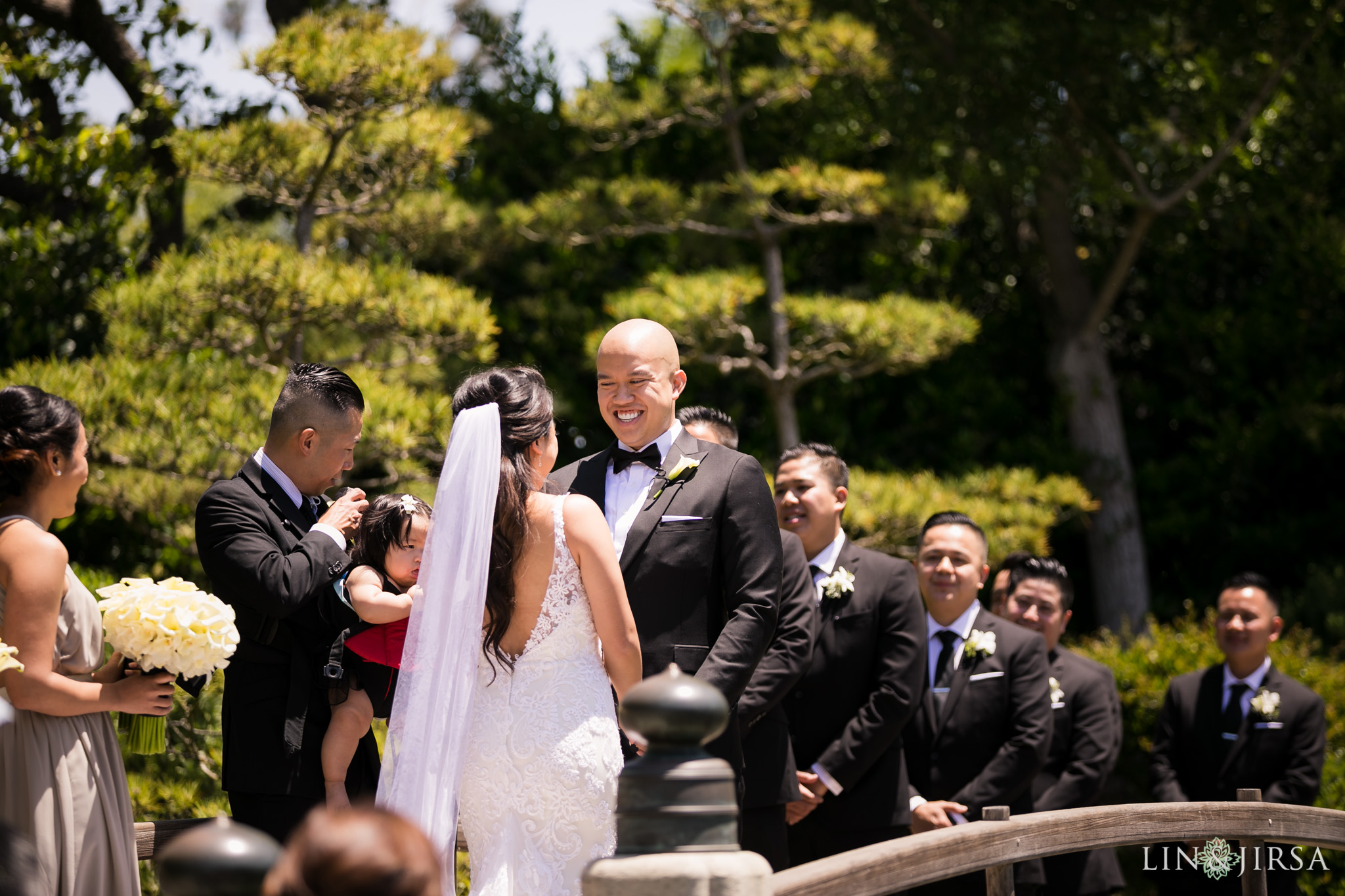 17 earl burns miller japanese gardens long beach wedding ceremony photography