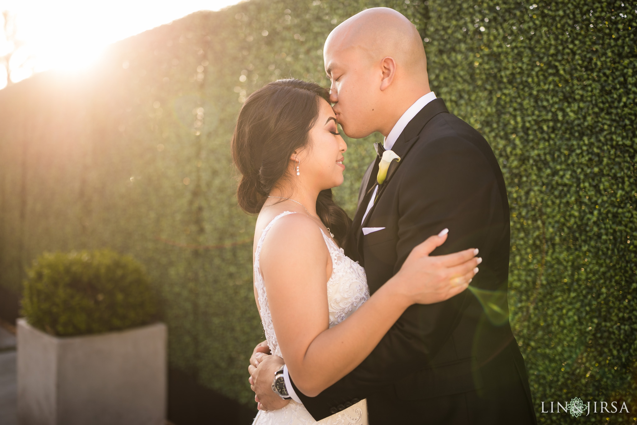 23 venue by three petals huntington beach wedding photography