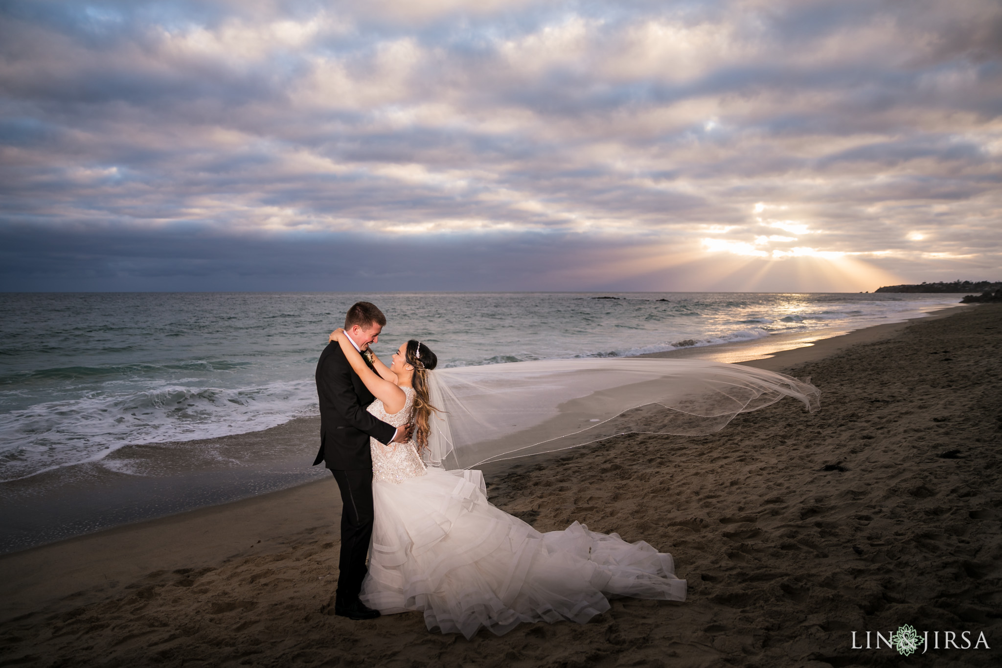 24 surf and sand resort laguna beach wedding photography