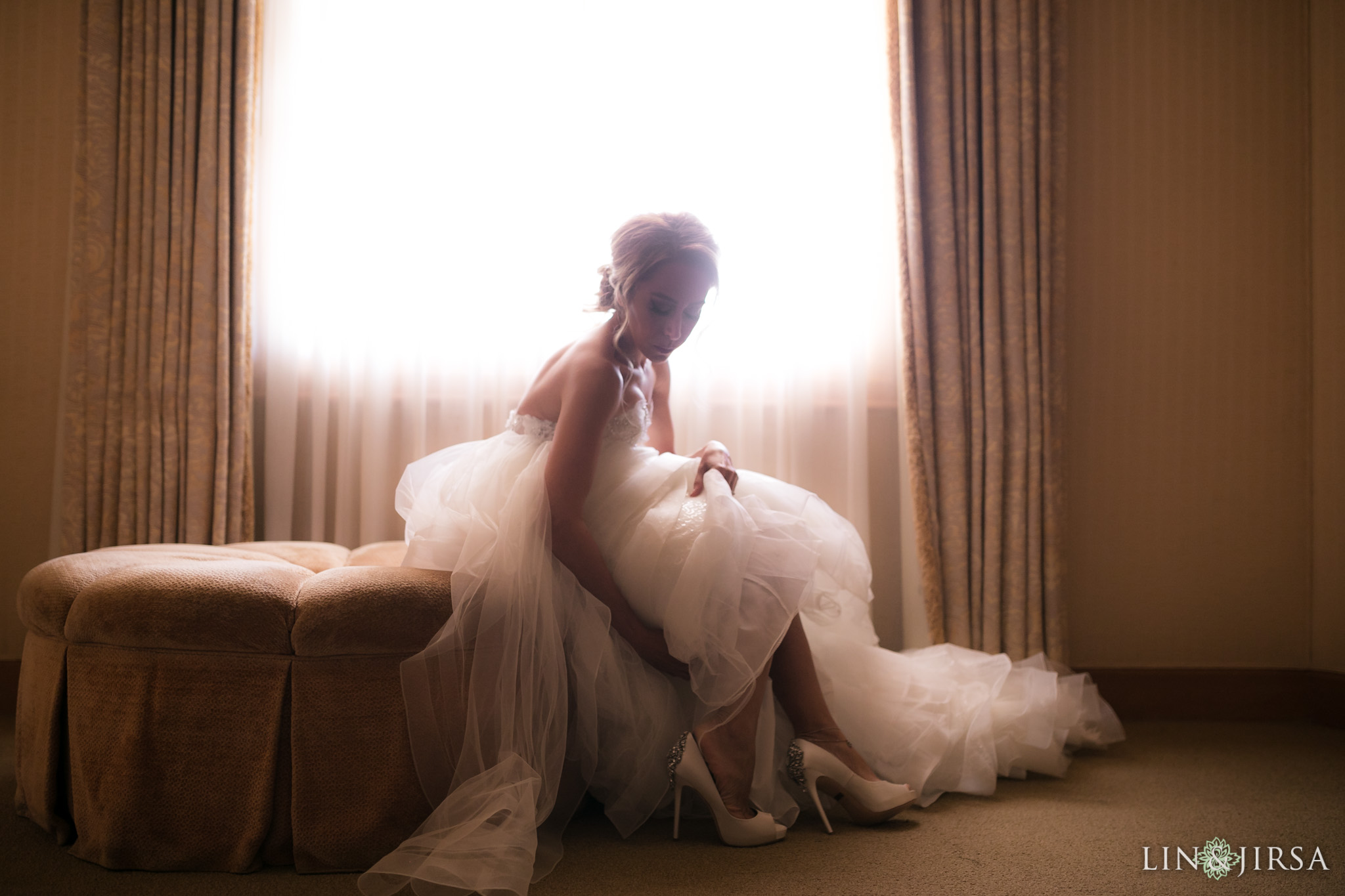 02 pelican hill resort newport coast bride wedding photography