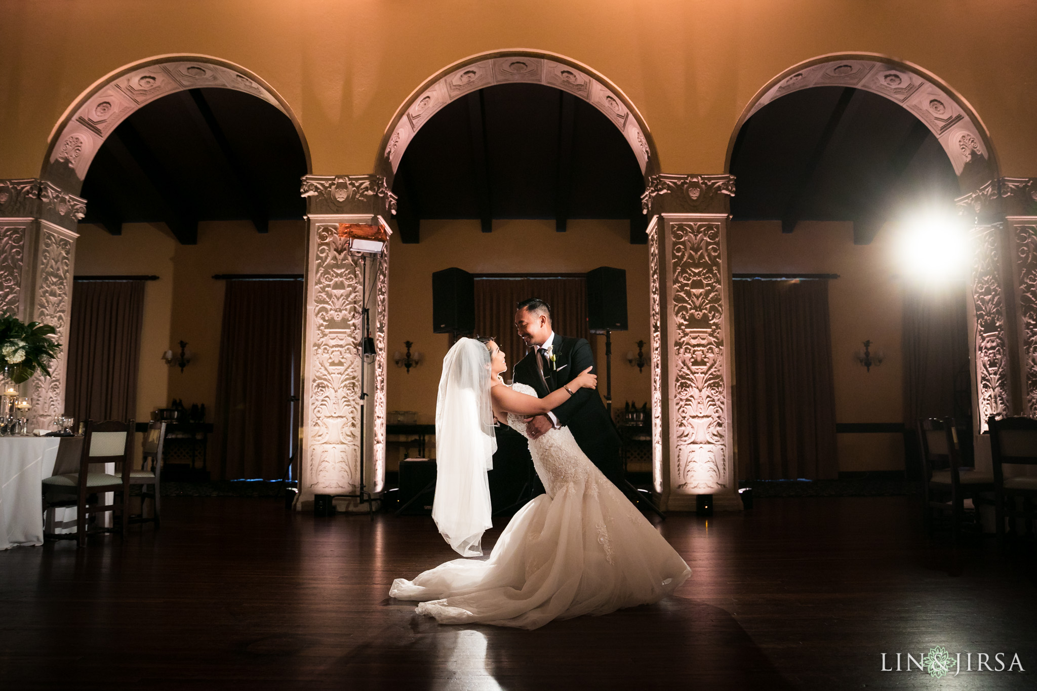 038 wilshire ebell theatre los angeles wedding photography