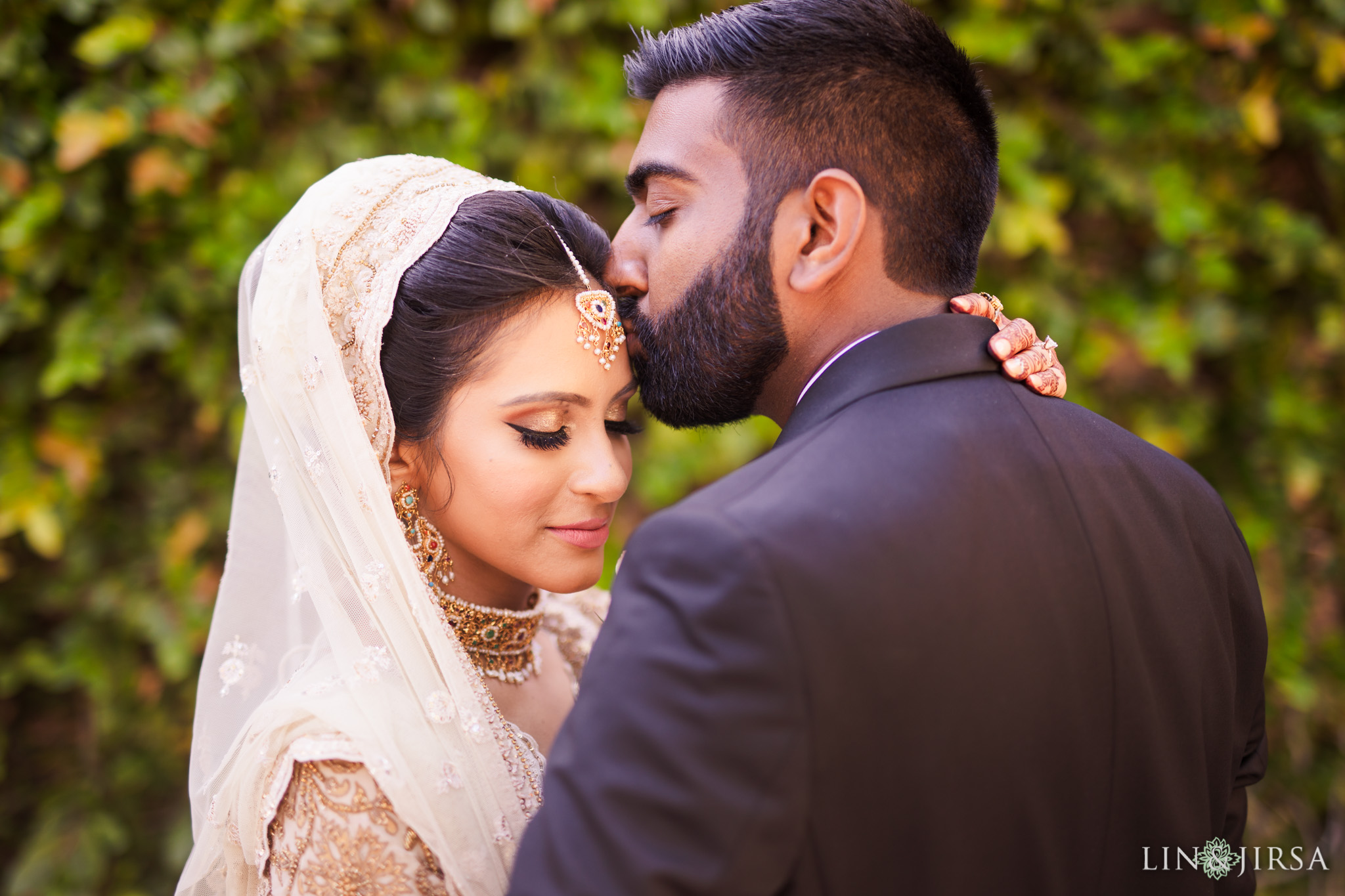 16 Sheraton Park Hotel Anaheim Wedding Photography