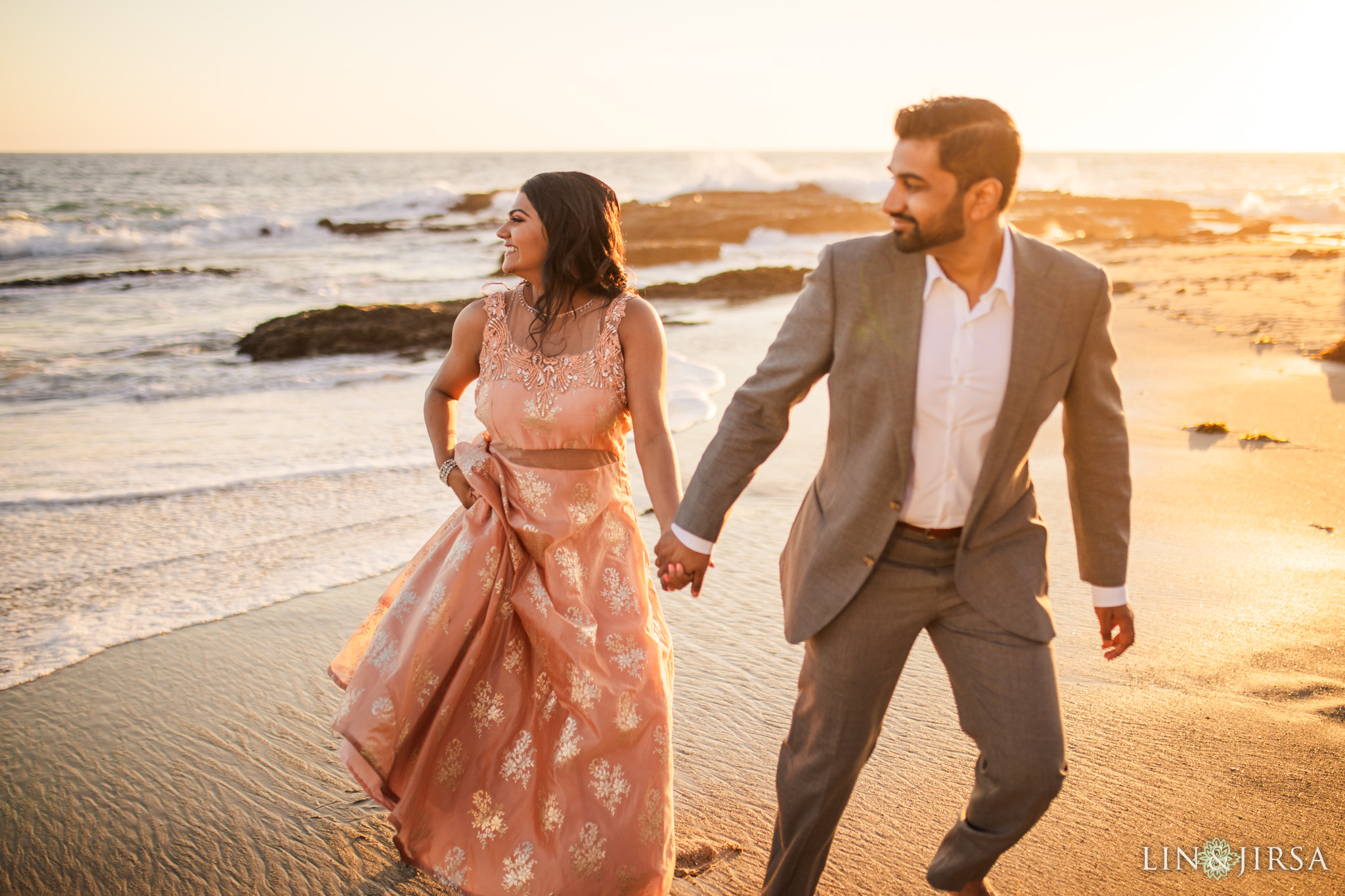 06 victoria beach indian couple engagement photography