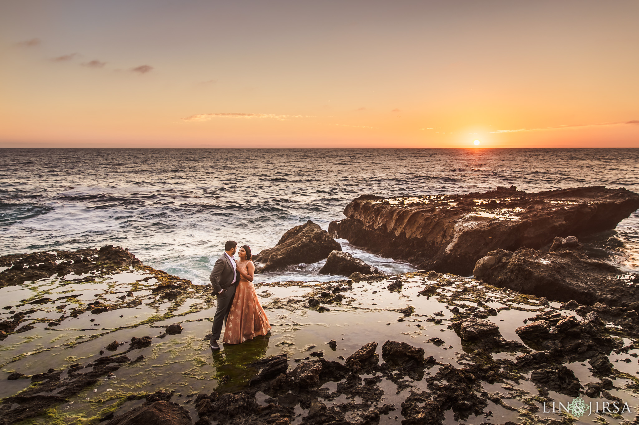 08 victoria beach indian couple engagement photography