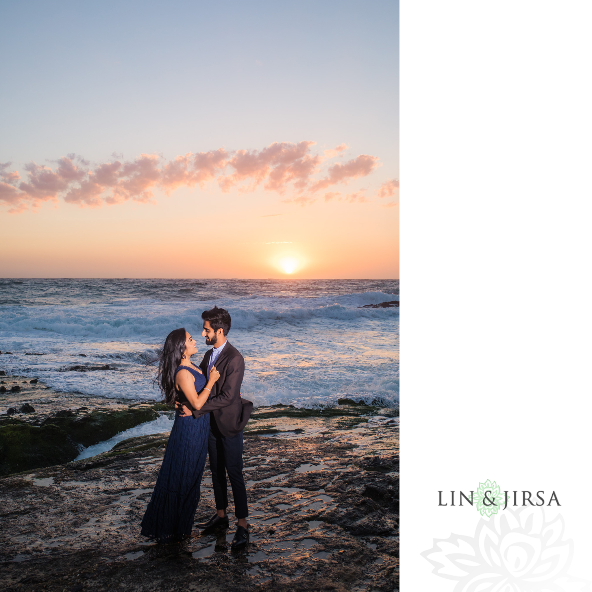 09 Victoria Beach Engagement Photography