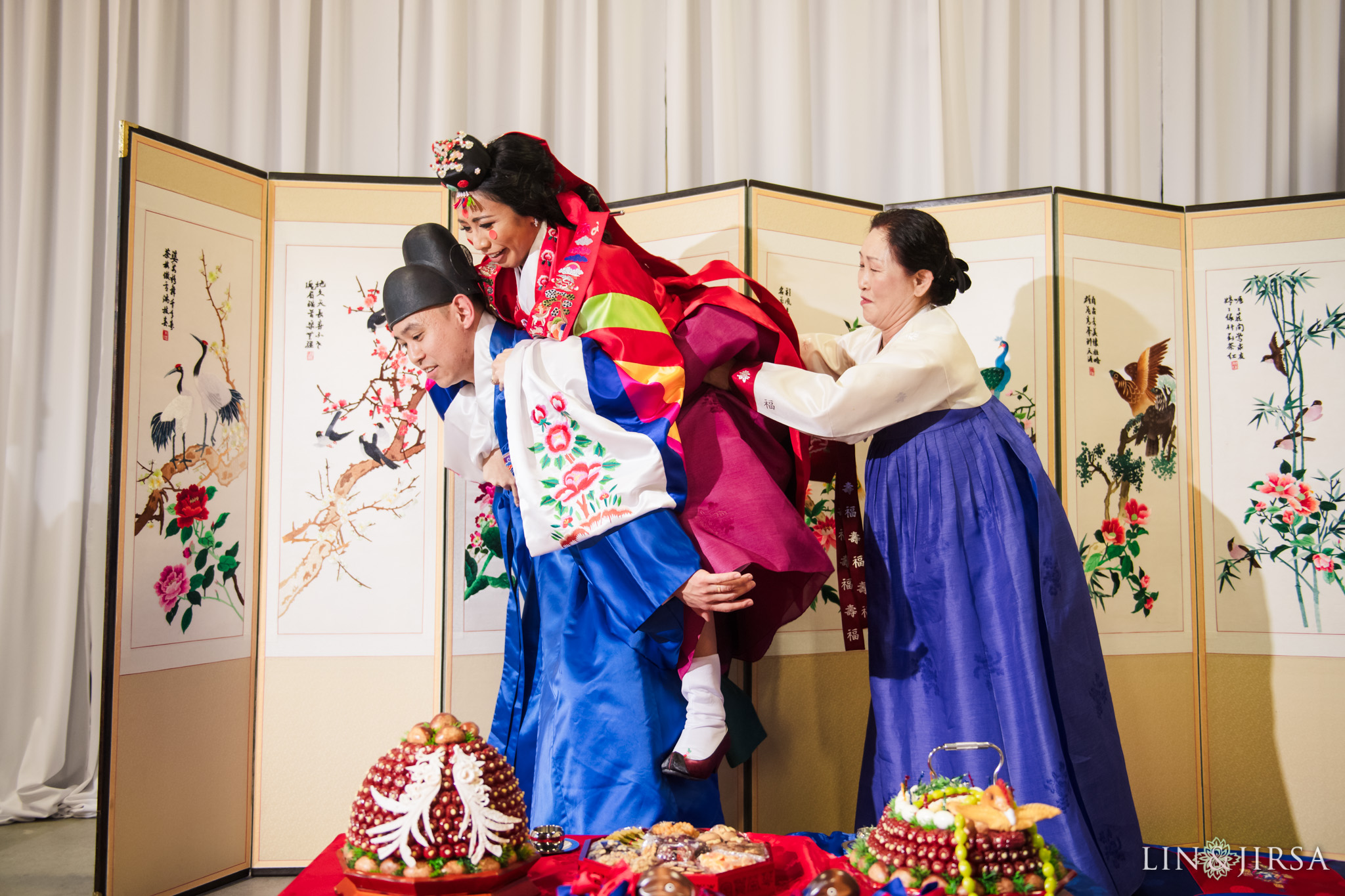 26 Business Expo Center Orange County Korean Wedding Ceremony Photography