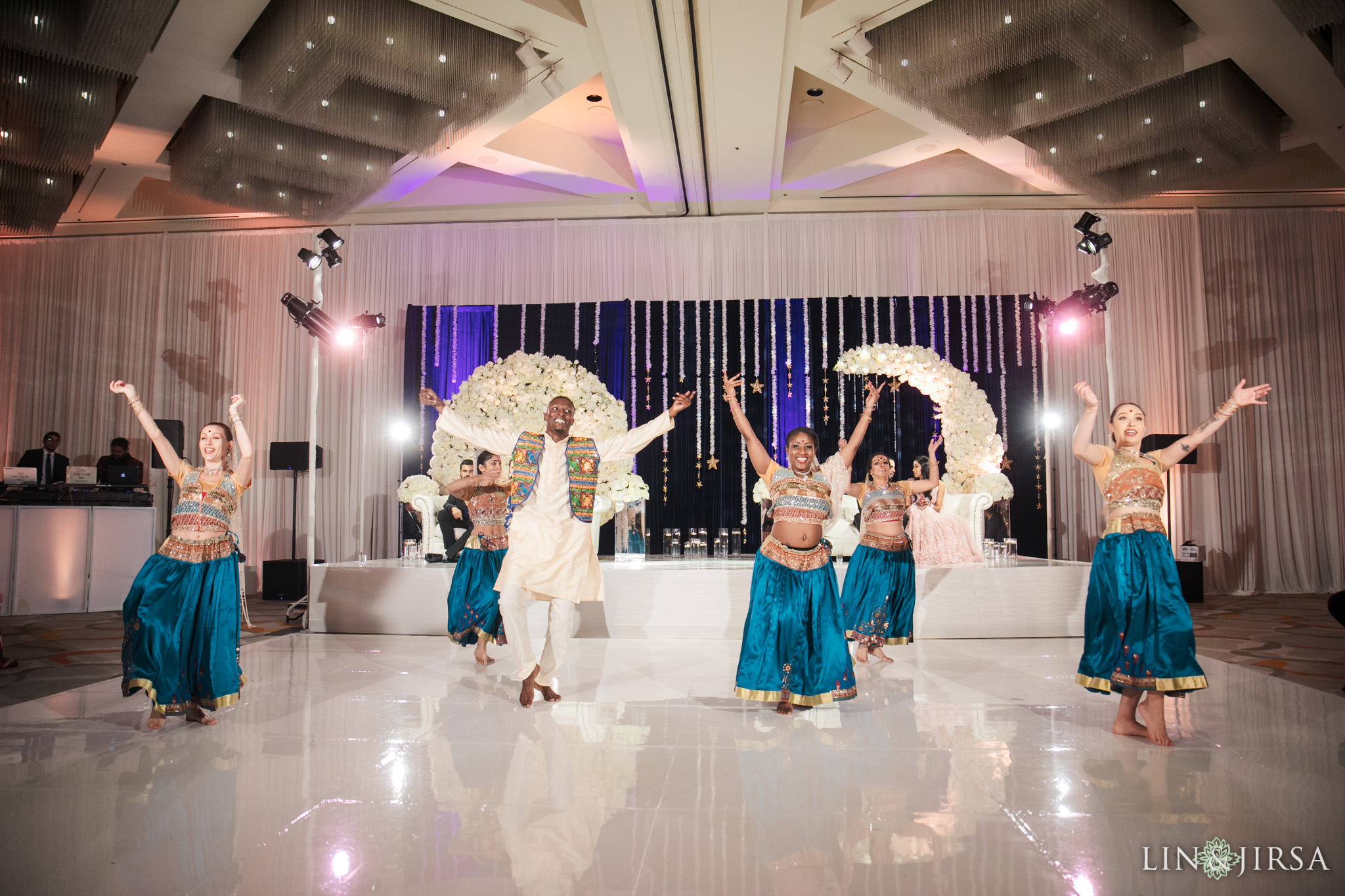 19 Hotel Irvine Joint Indian Reception Wedding Photography