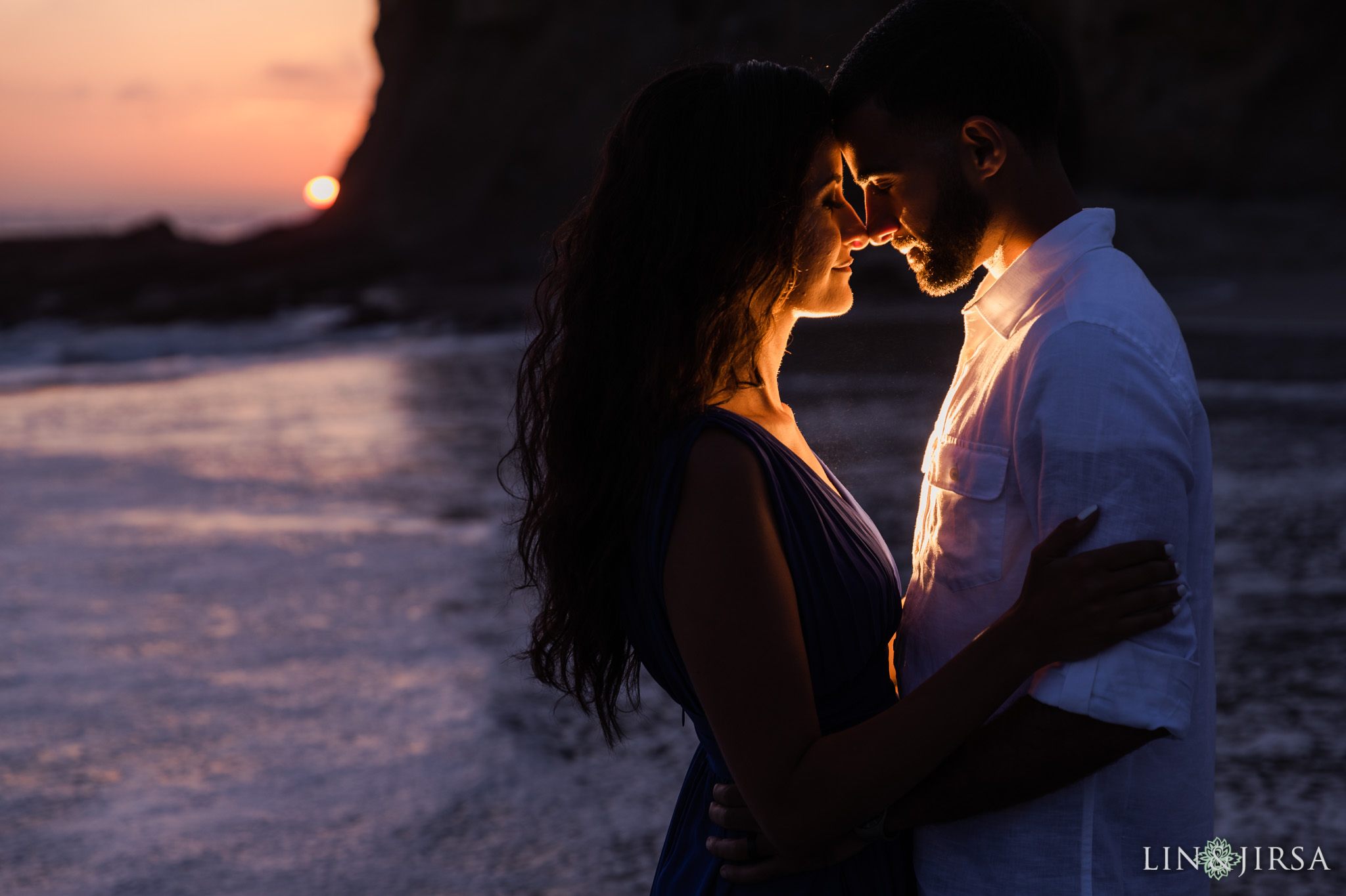 18 Victoria Beach Sunset Engagement Photographer