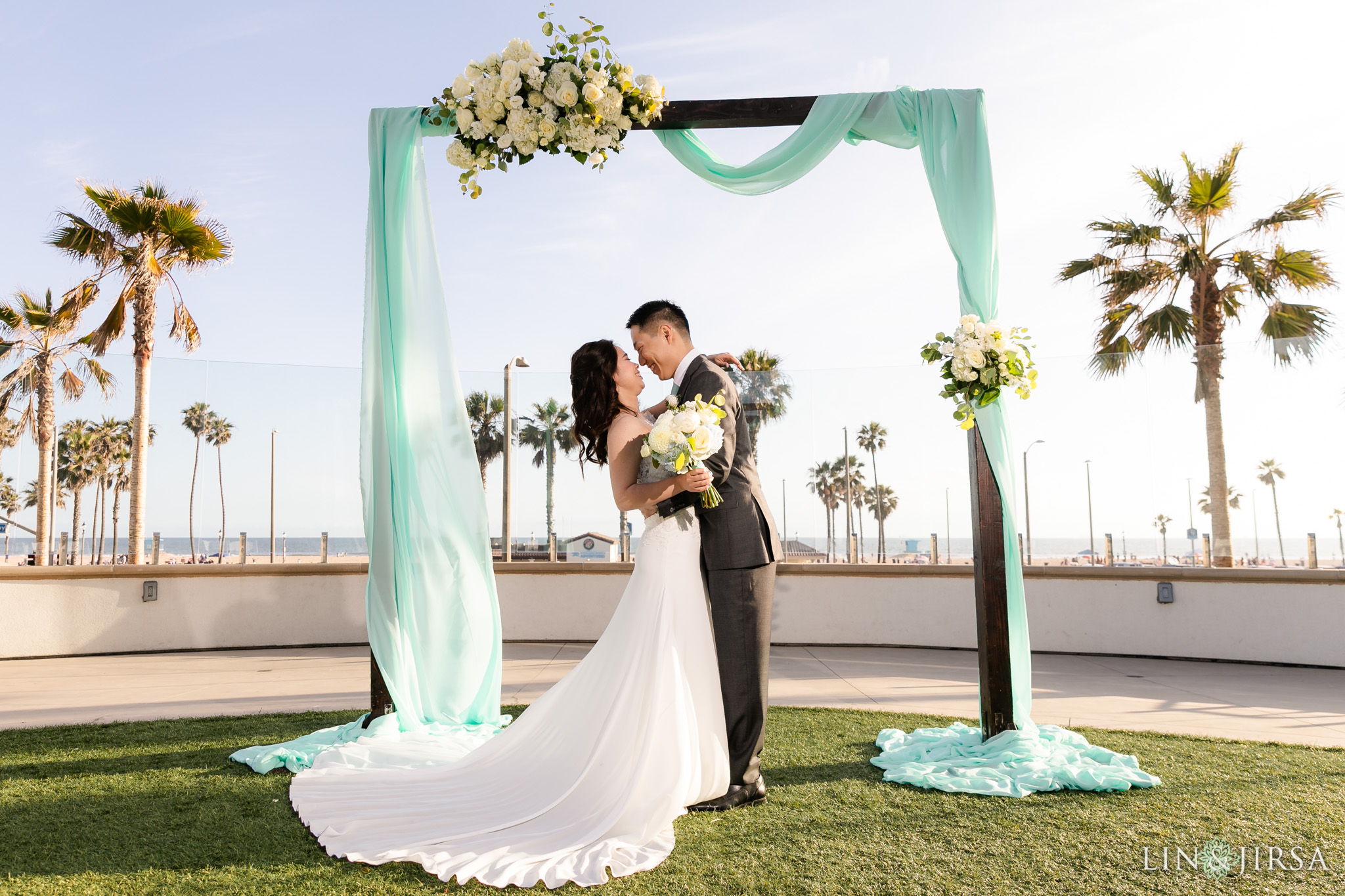 18 Hilton Waterfront Beach Resort Huntington Beach Wedding Photography