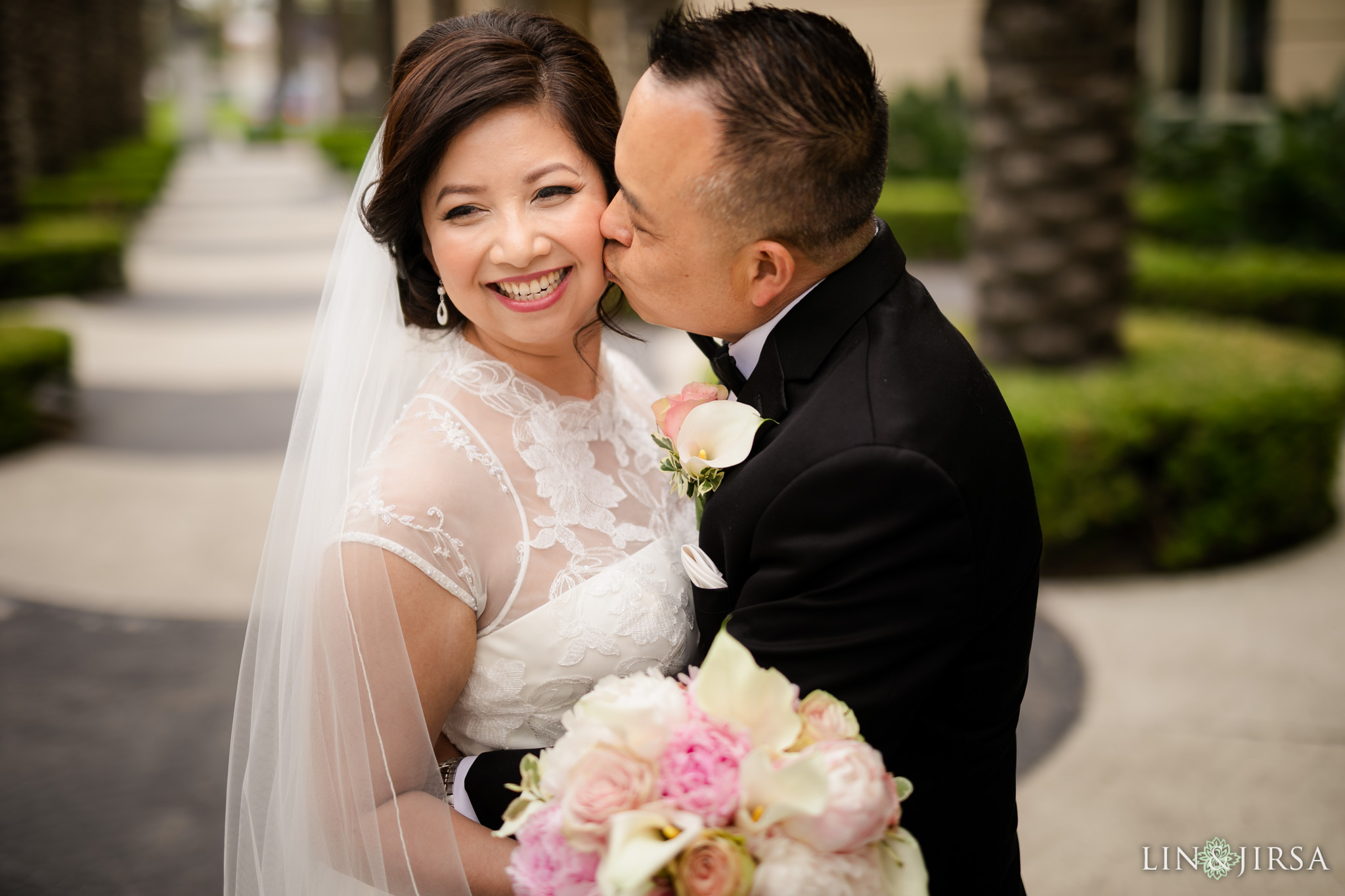 11 Christ Cathedral Garden Grove Wedding Ceremony Photography