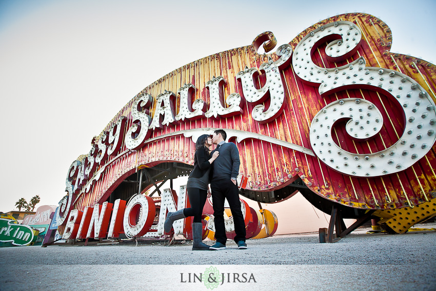 las-vegas-MGM-engagement-photography