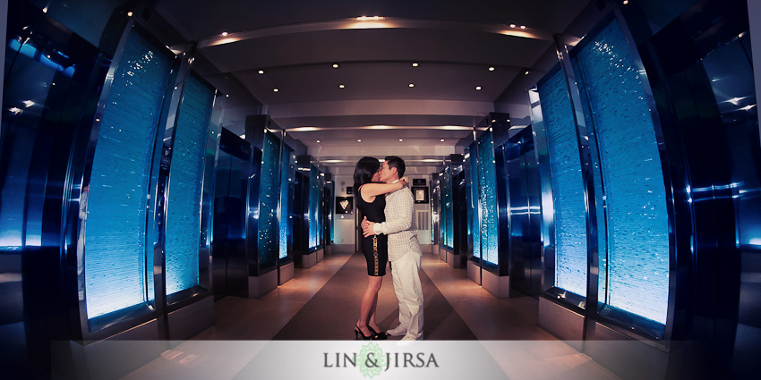 las-vegas-MGM-engagement-photography