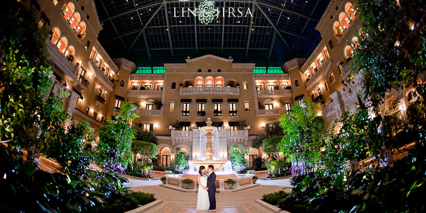 las-vegas-MGM-engagement-photography