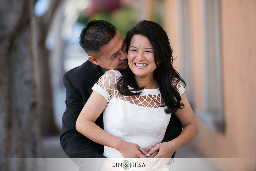 02-laguna-beach-engagement-photos
