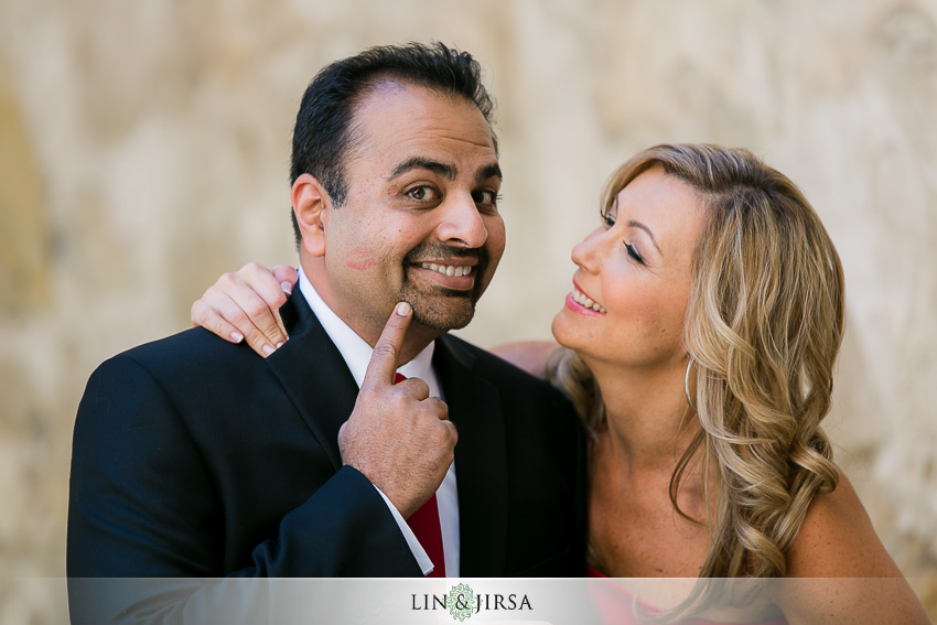 06-san-juan-capistrano-mission-engagement-photographer